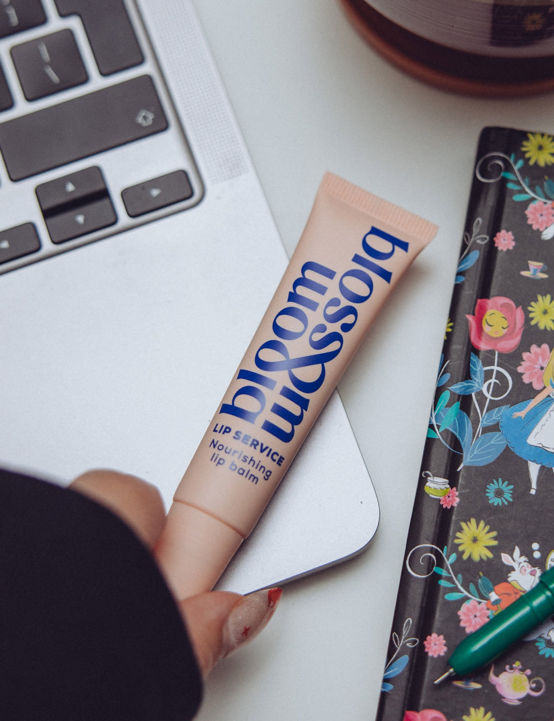 Bloom and Blossom nourishing lip balm 15ml, UK version