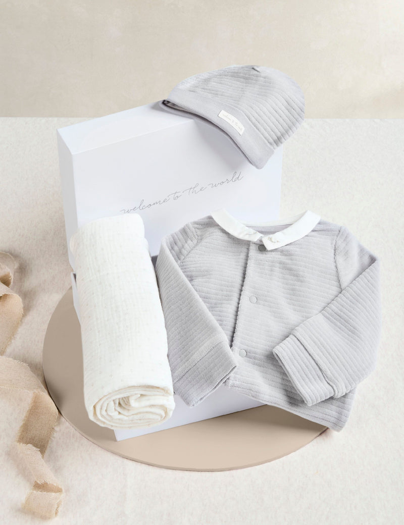 Mamas & Papas baby gift set 0-6 months, imported from the UK