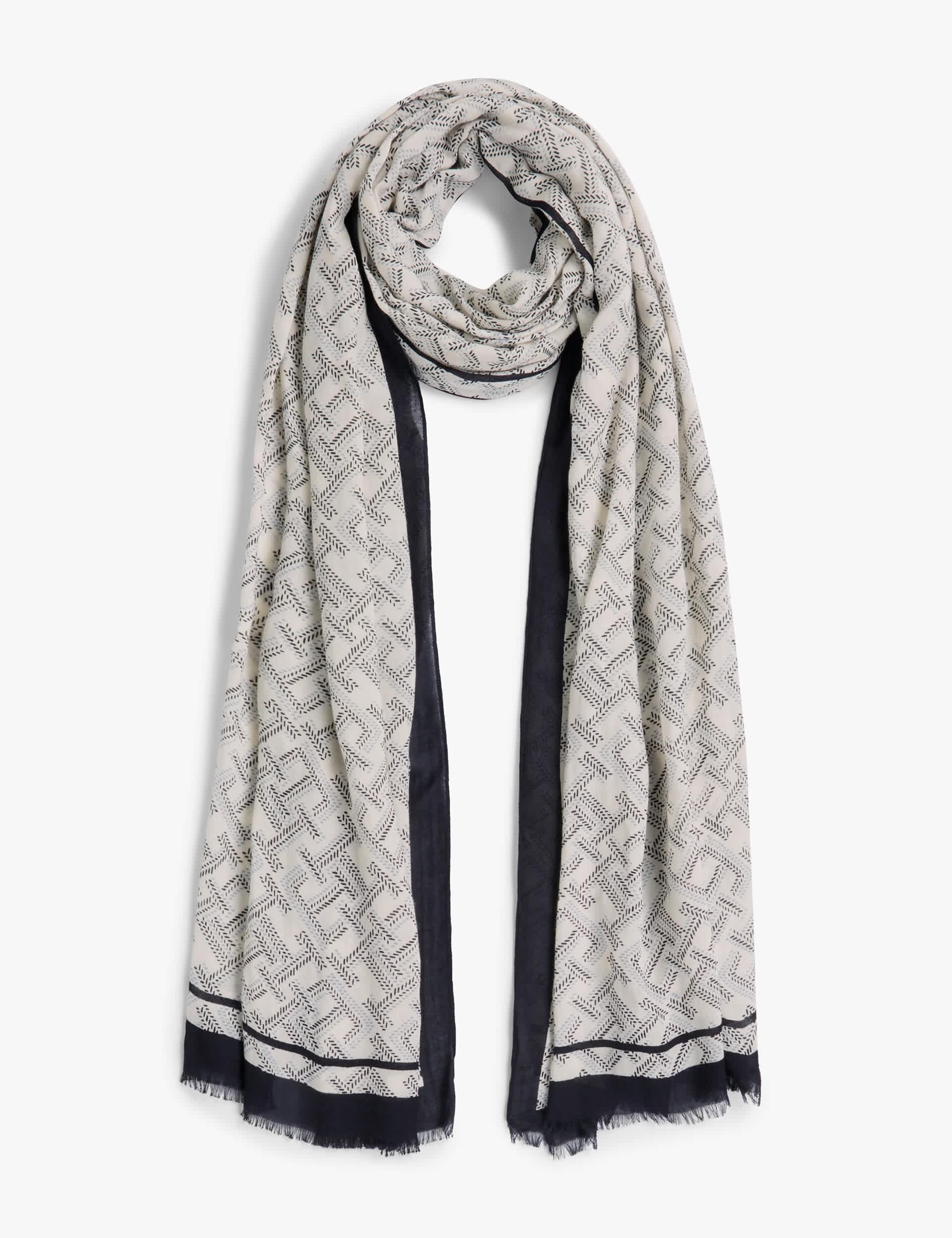 Tommy Hilfiger TH Monogram scarf (British brand)