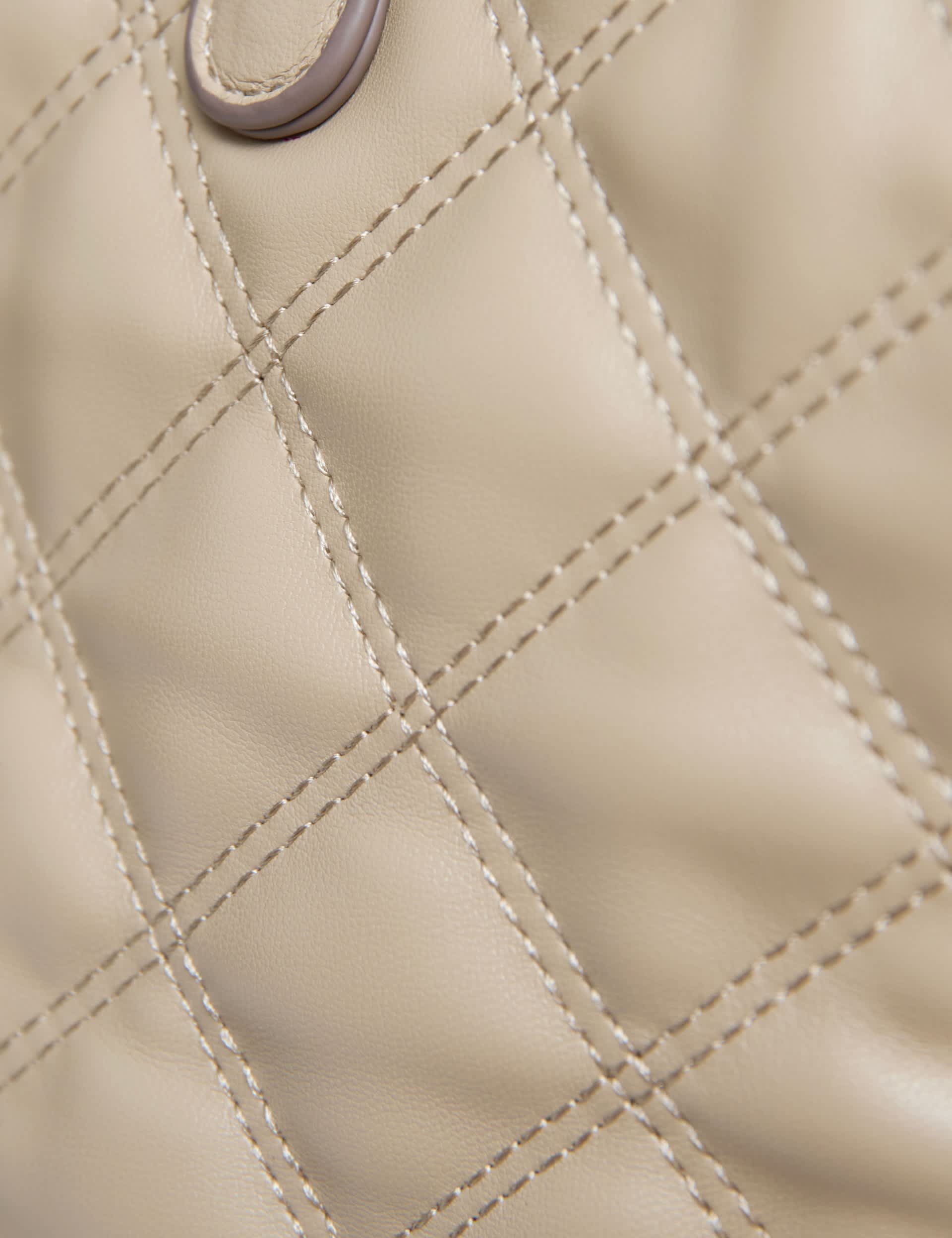 Sosandar quilted chain strap tote bag, UK version