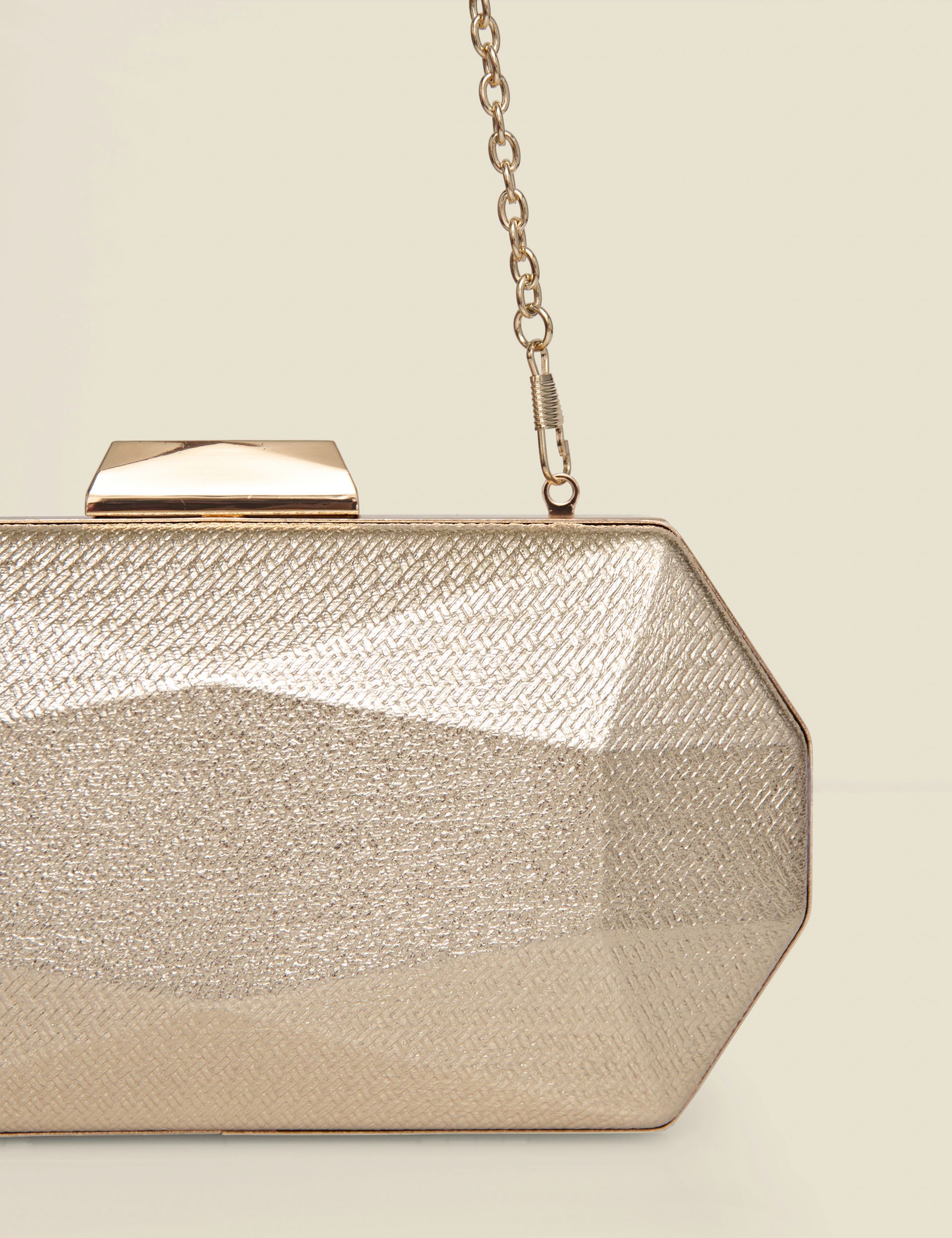 Sosandar geometric chain strap clutch bag metallic (British brand)
