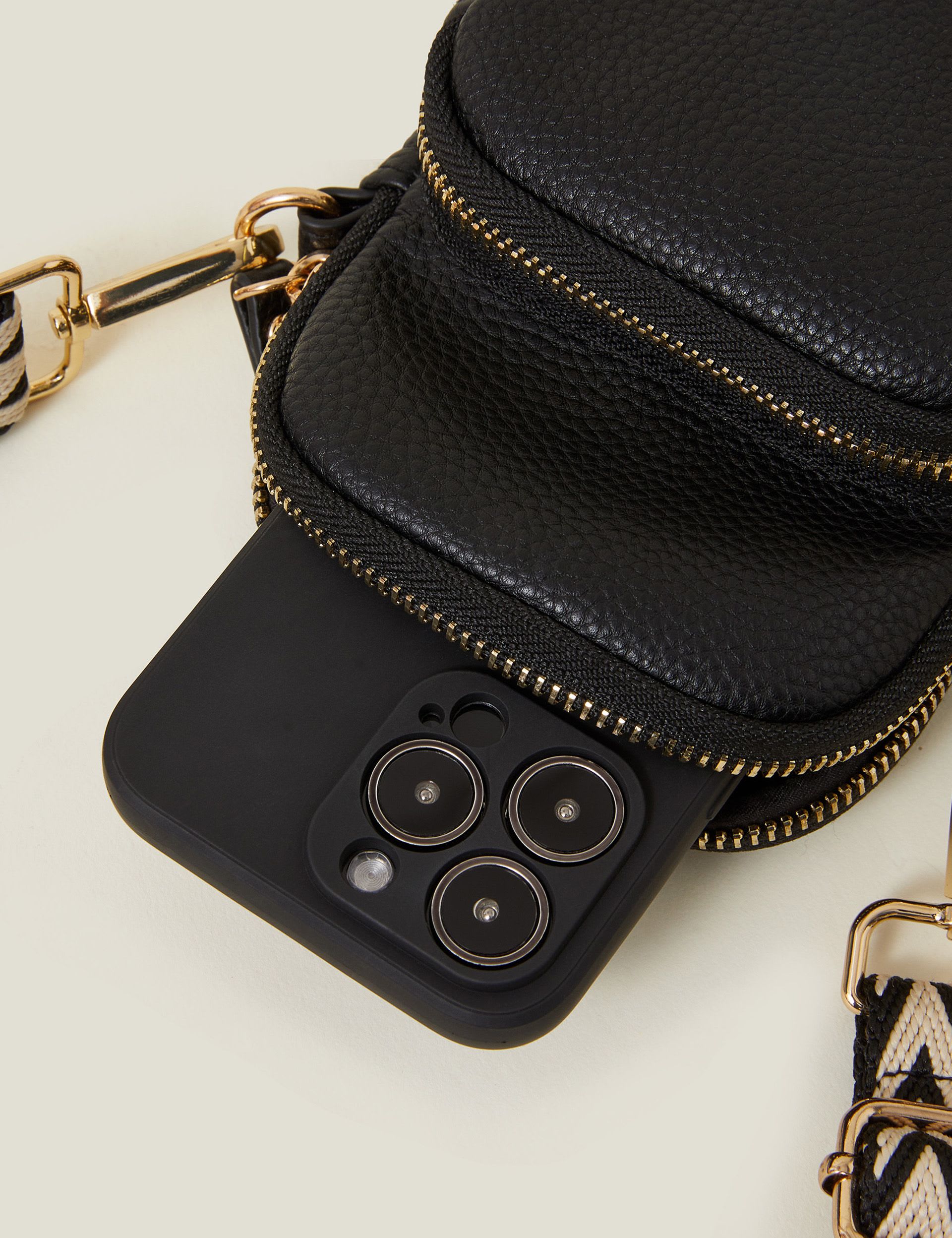 Accessorise textured cross body phone bag - British product