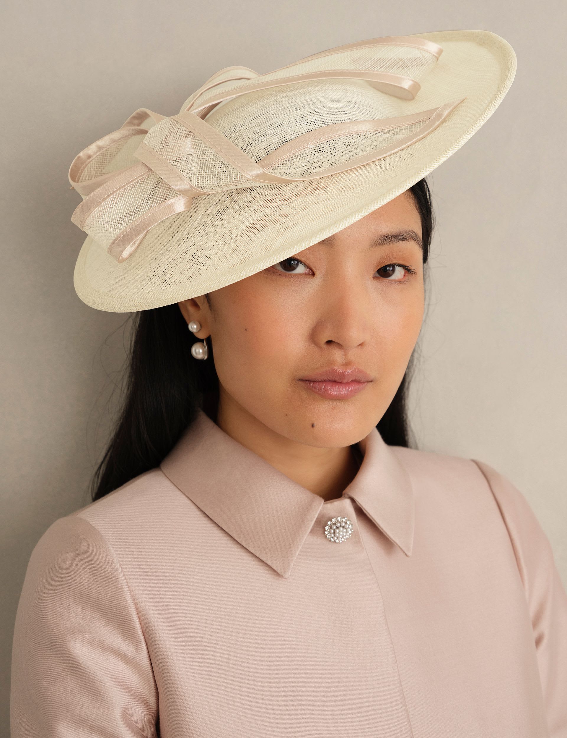 Hobbs Bow Fascinator (British brand)