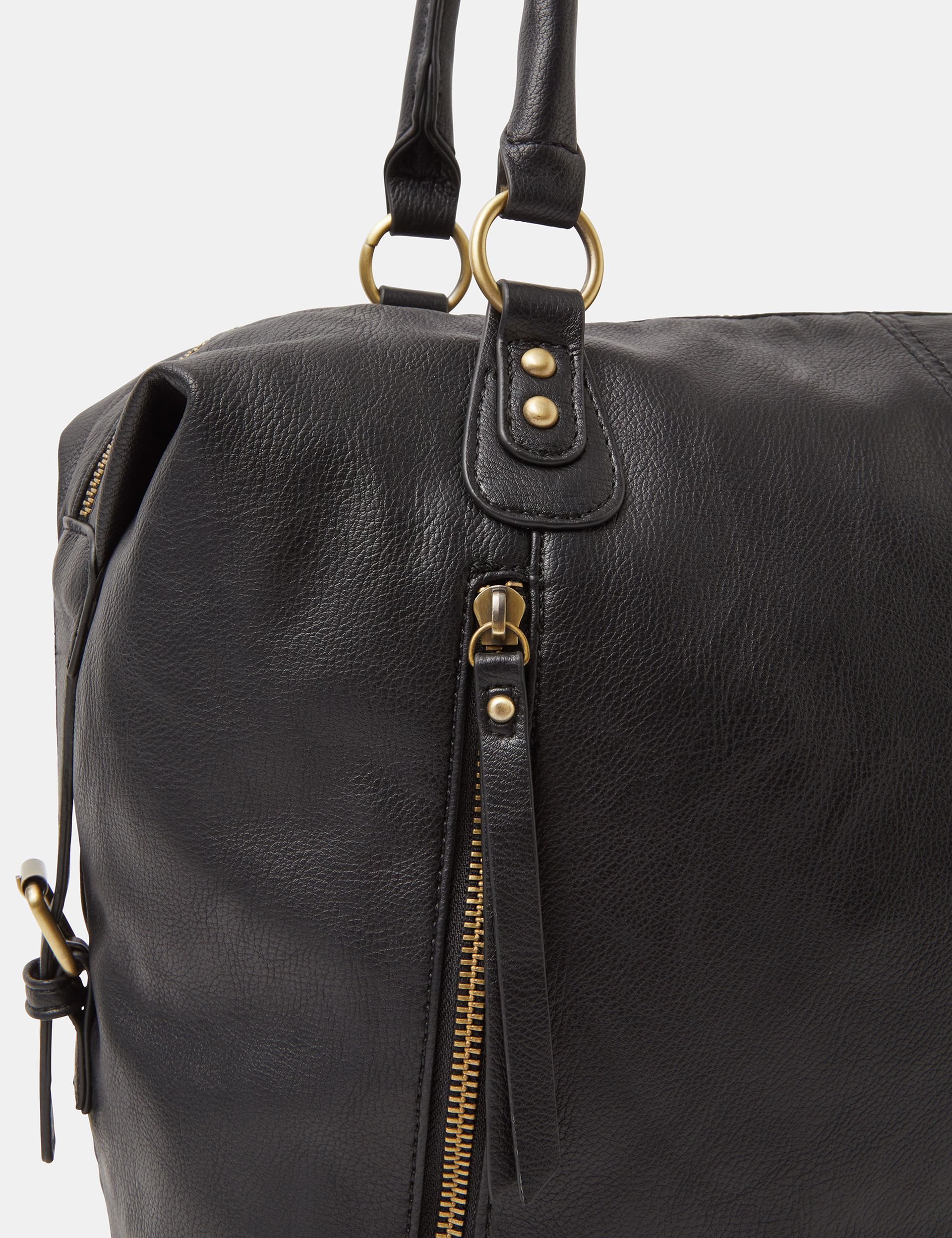 Accessorize faux leather shoulder bag with zip detail - British product