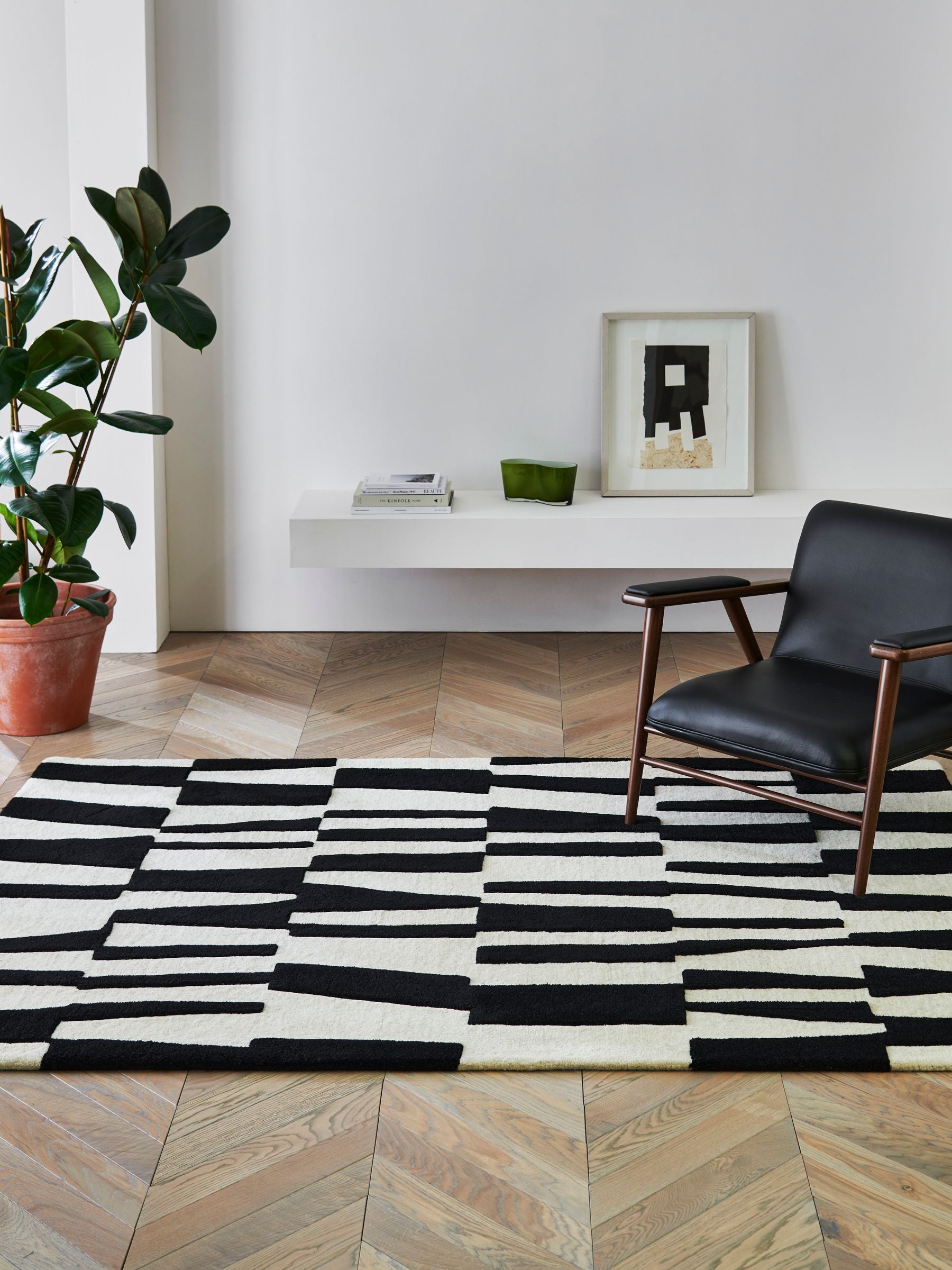 Jasper Conran London monochrome papercut wool tufted rug, UK version