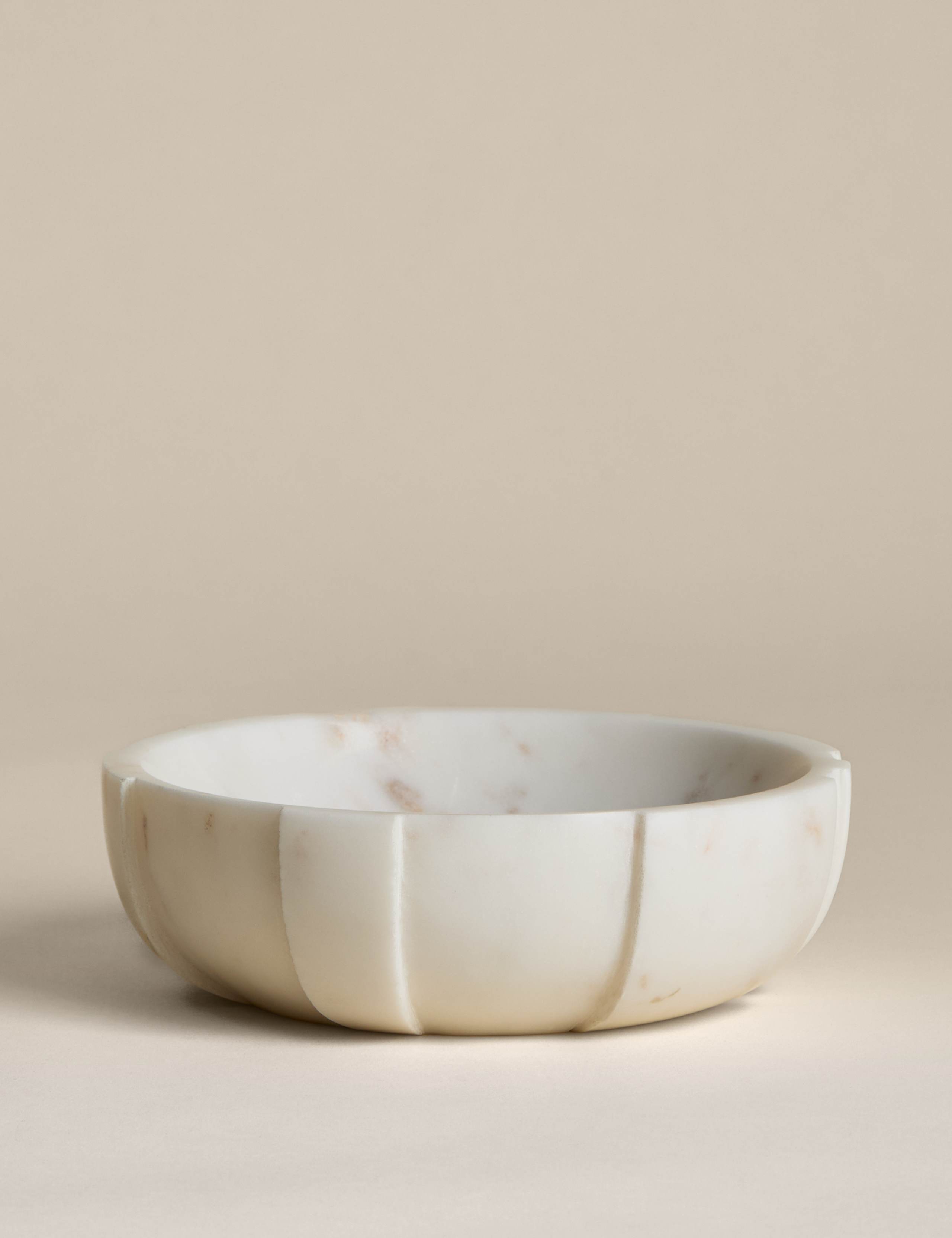 M&S marble textured serving bowl 21cm, imported from the UK