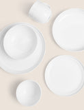 Marlowe porcelain dinner plate - British product