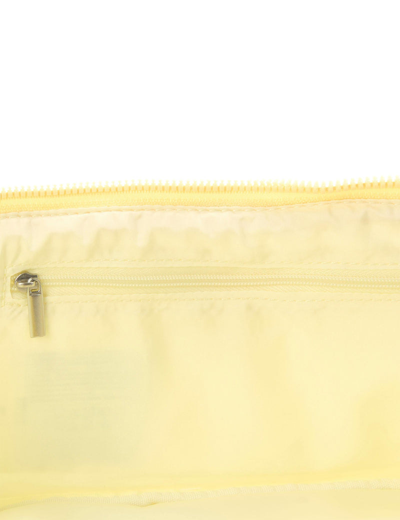 The Flat Lay Co. Marshmallow Box Bag makeup organiser, imported from the UK
