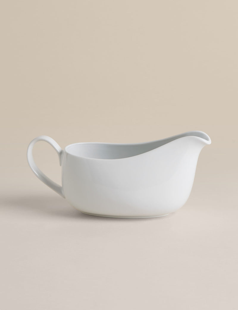 Maxim porcelain gravy boat 23 cm (British brand)
