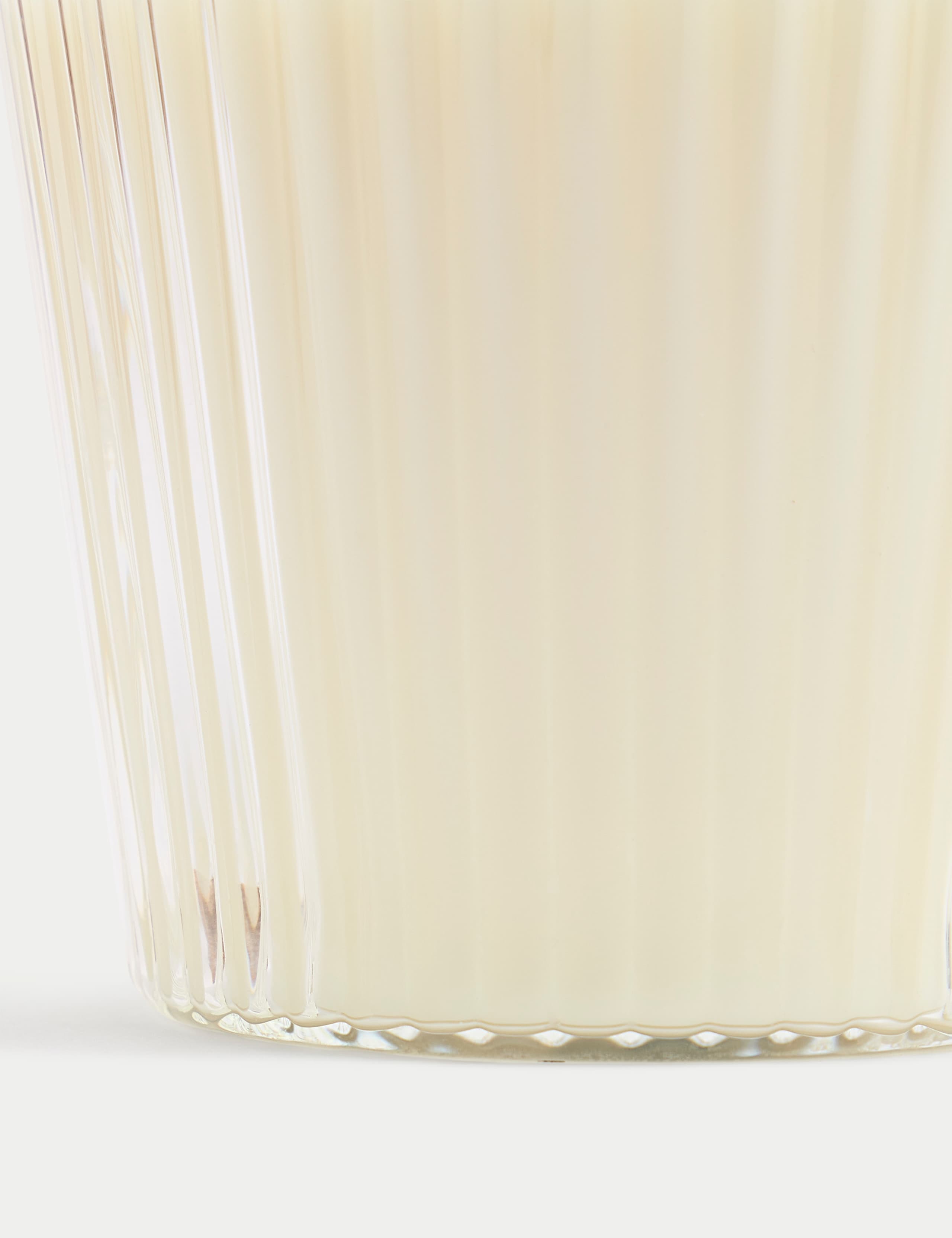 Meadow Floral 3 Wick Candle, imported from the UK