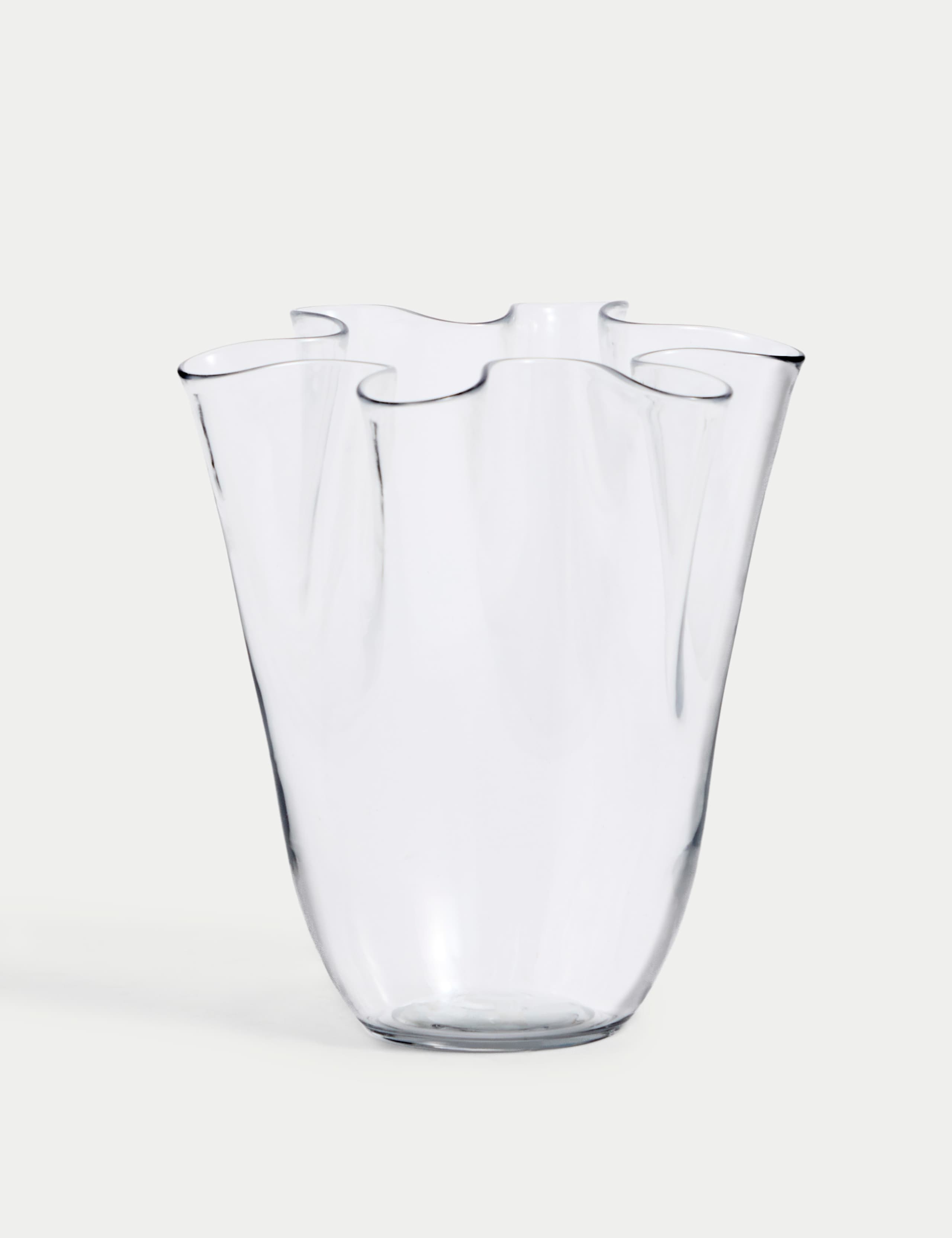 Glass handkerchief vase medium - British product