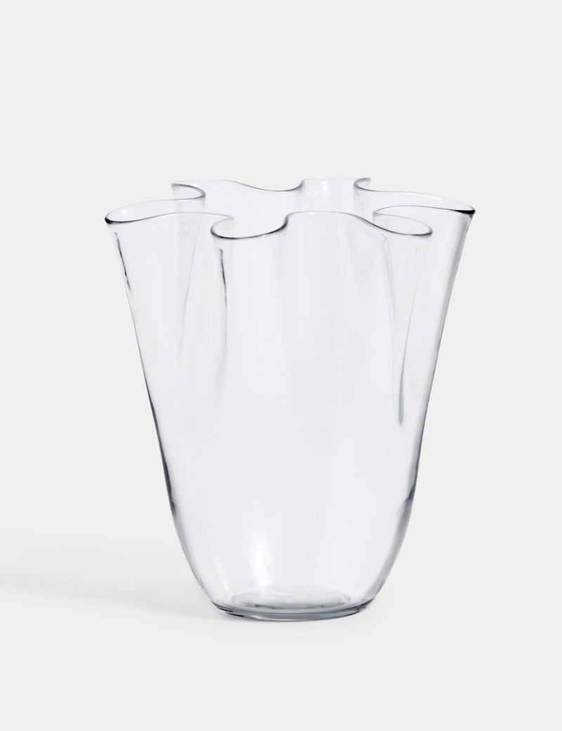 Glass handkerchief vase medium - British product