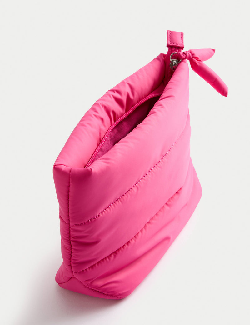 Medium puffy polyester cosmetic bag, imported from the UK