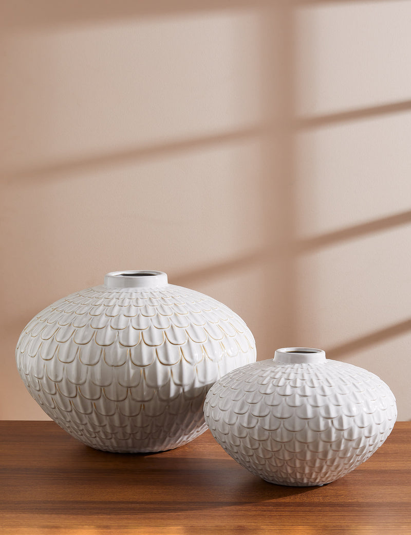 White Scallop Textured Vase 21cm, imported from the UK