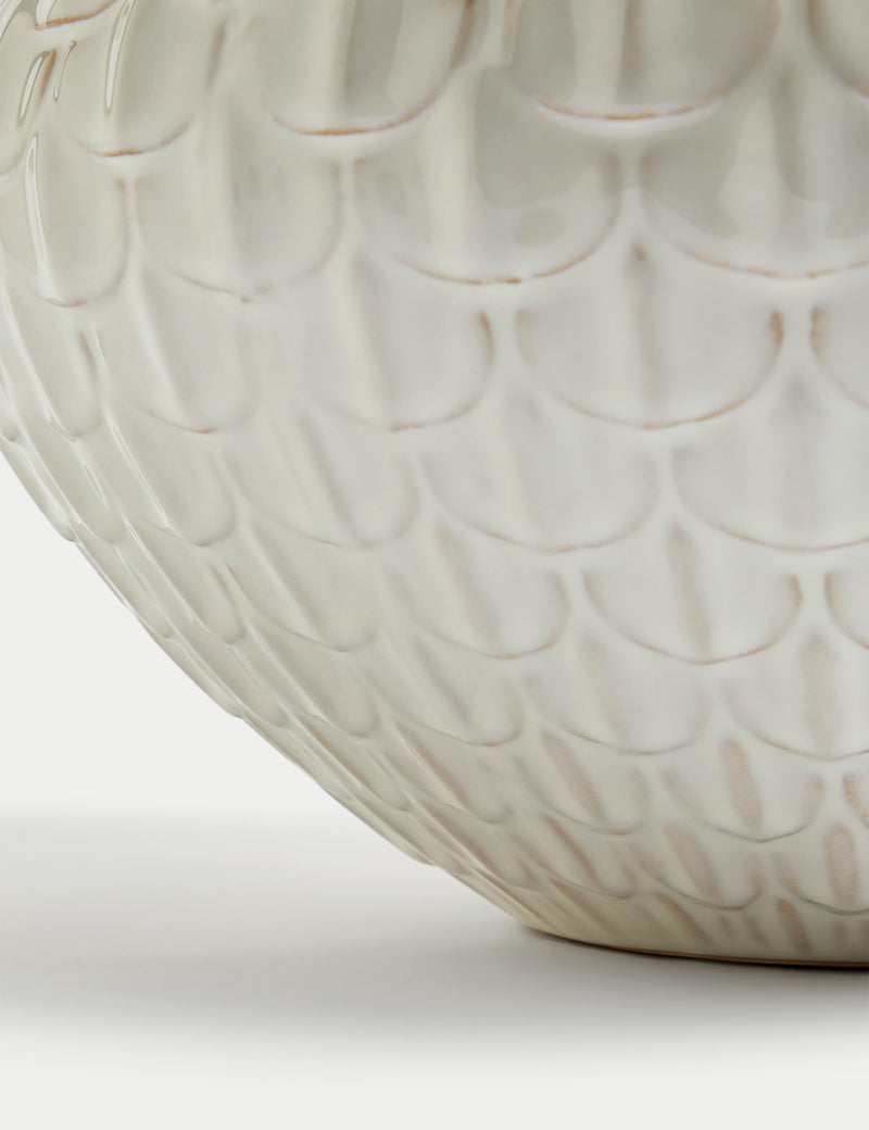 White Scallop Textured Vase 21cm, imported from the UK