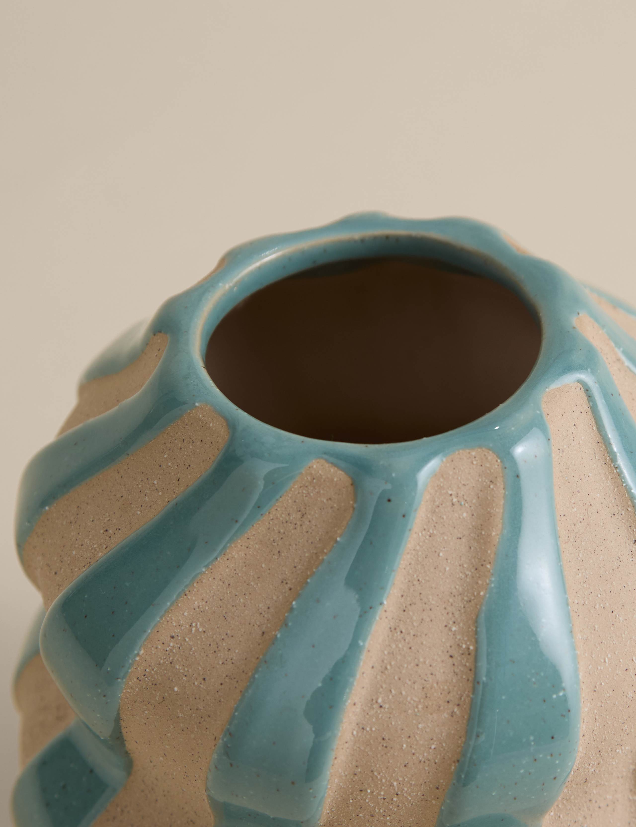 Medium striped ceramic vase 21.6cm height (British brand)