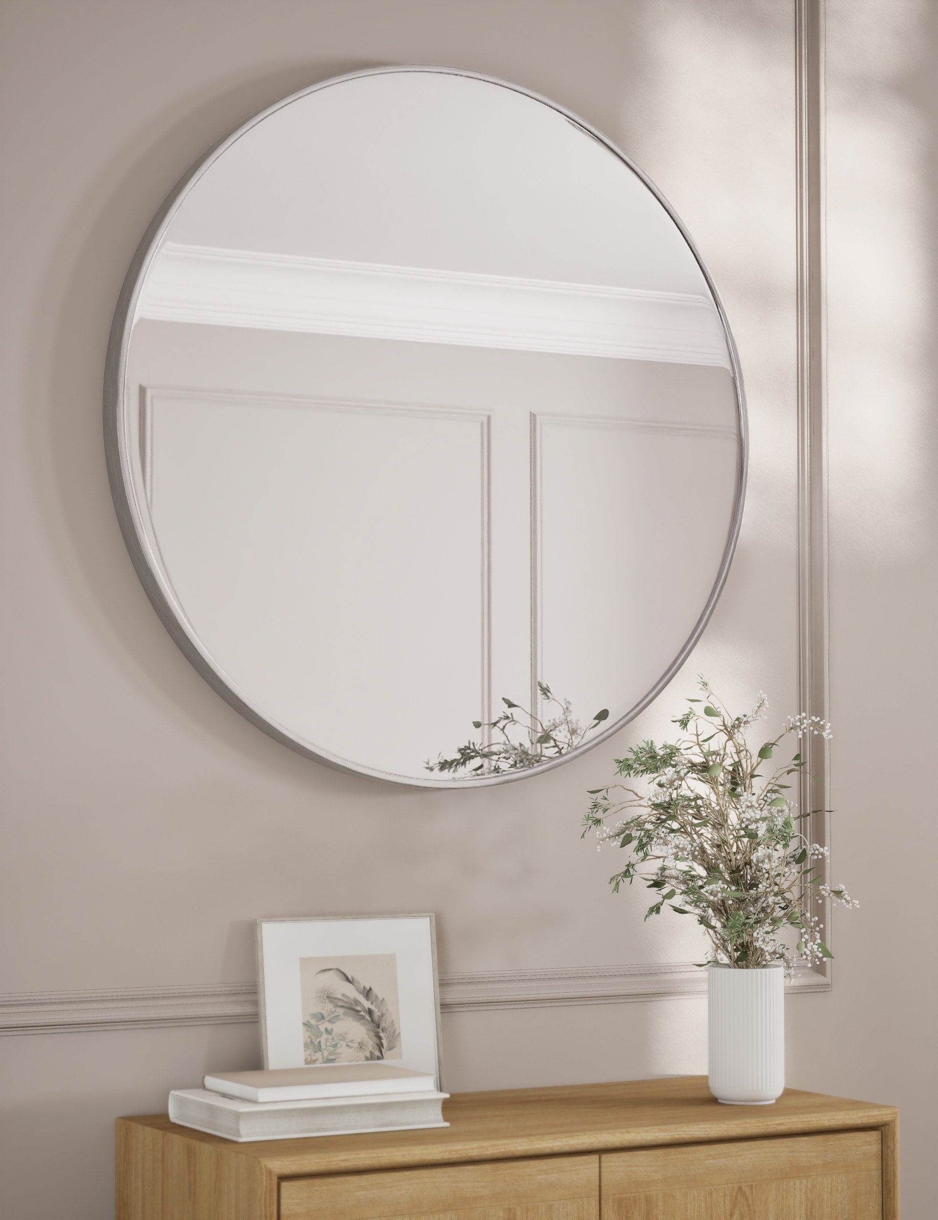 Metal circle wall mirror 80cm, imported from the UK