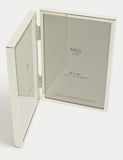 Double photo frame 4x6 inch metal hinged design, UK version