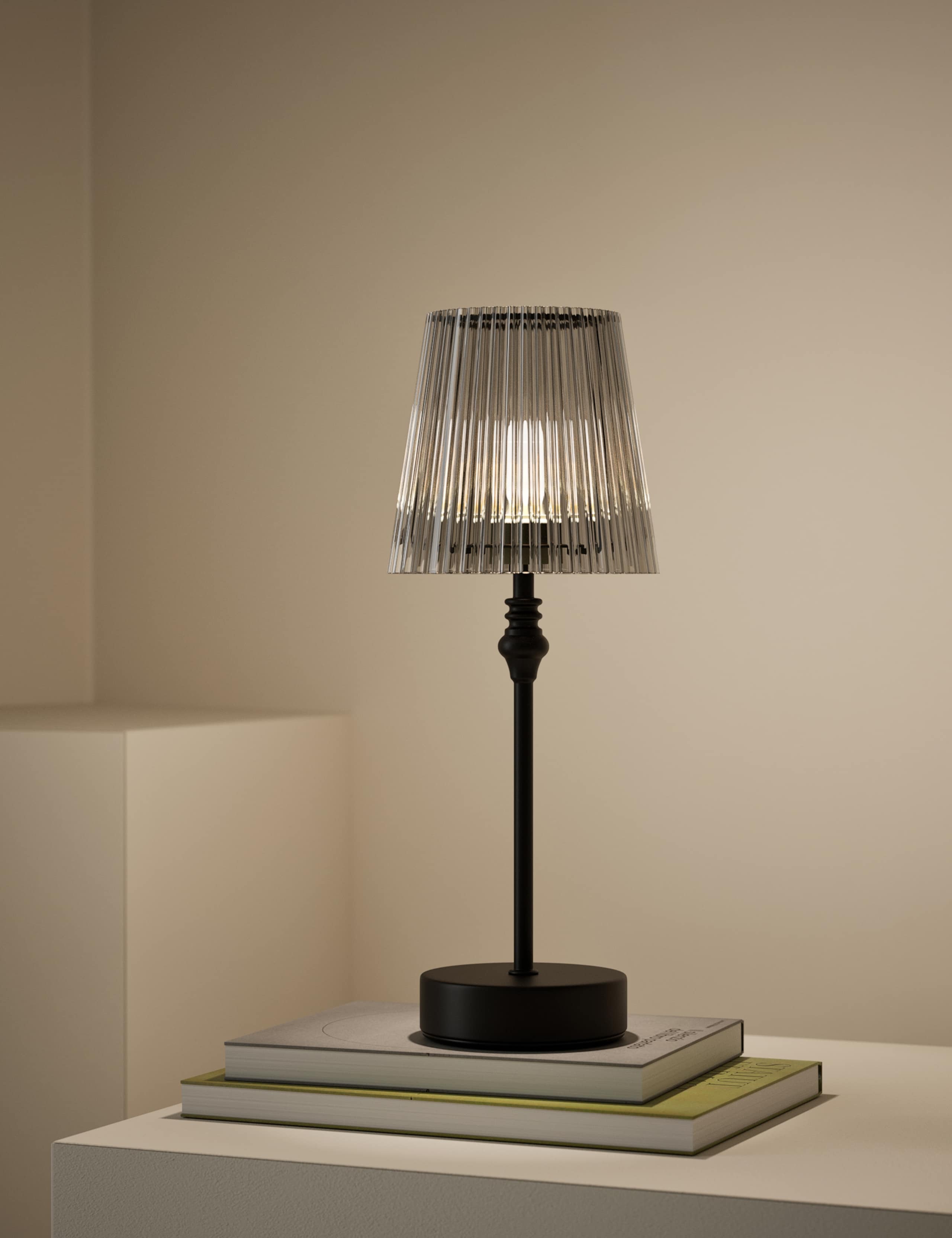 Rechargeable table lamp with metal base and acrylic shade - British product
