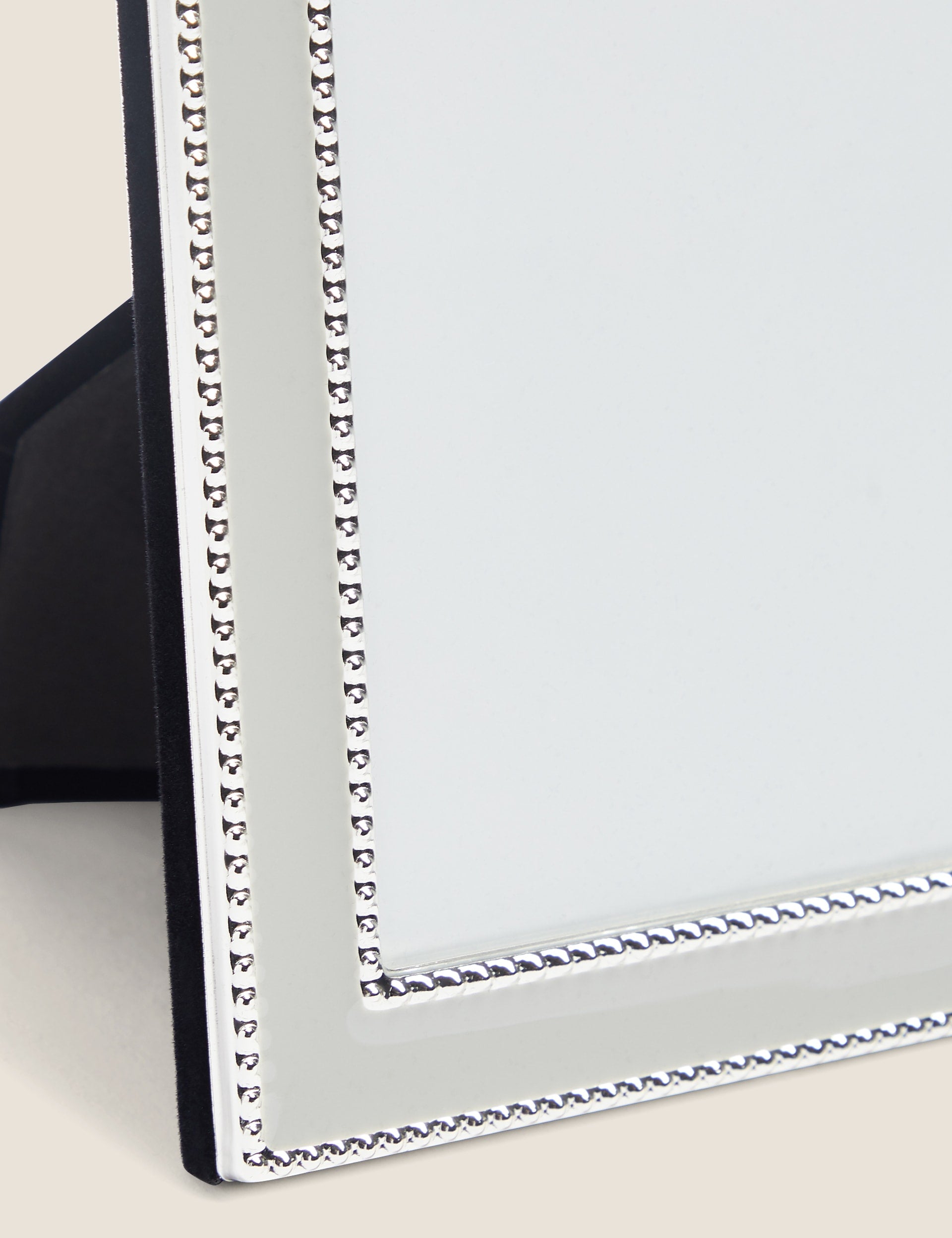 Beaded photo frame 4x6 inch, imported from the UK