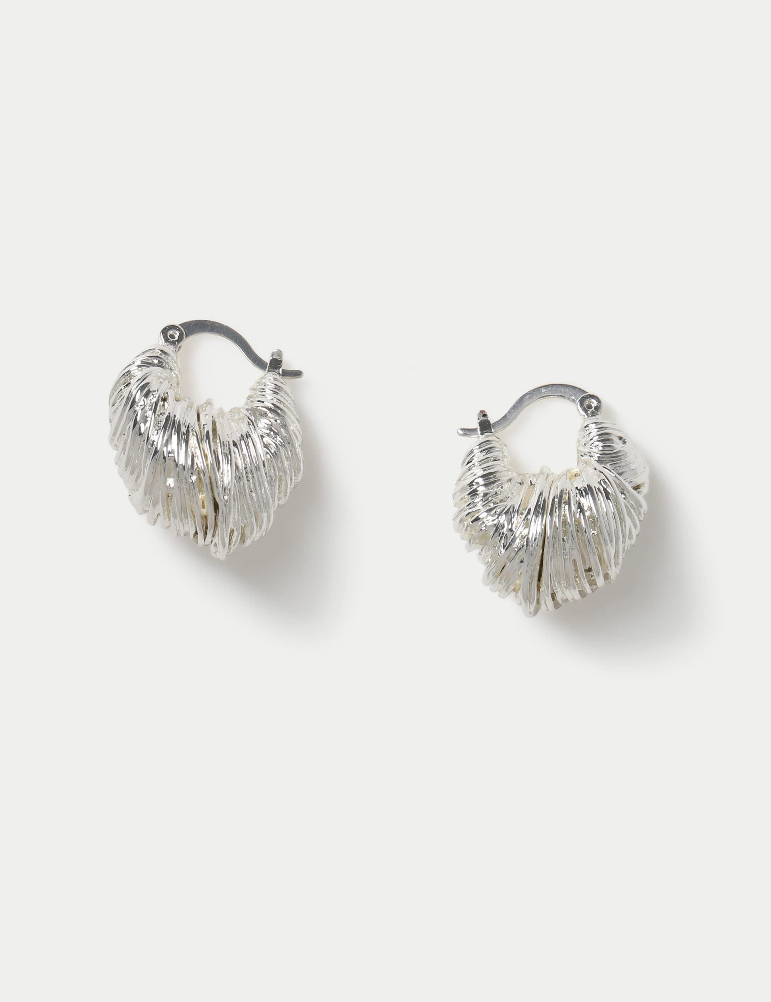 Molten hoop earrings metal 28mm width - British product