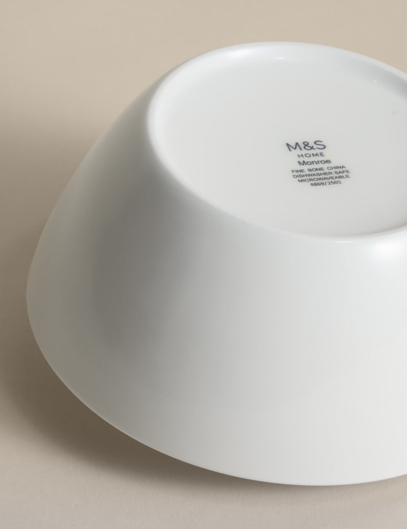 Monroe China cereal bowl 15.5 cm (British brand)