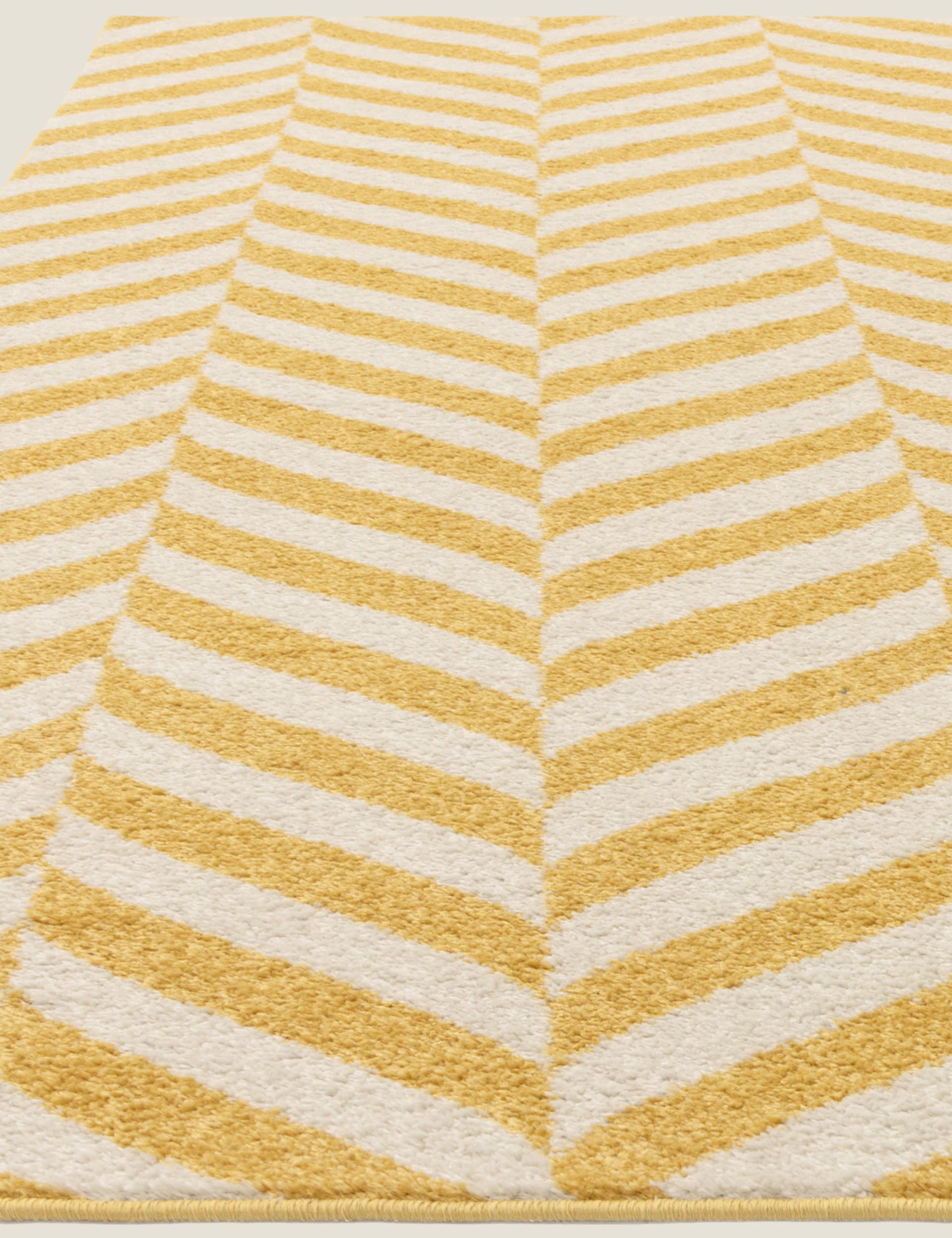 Asiatic Muse Chevron rug polypropylene (British brand)