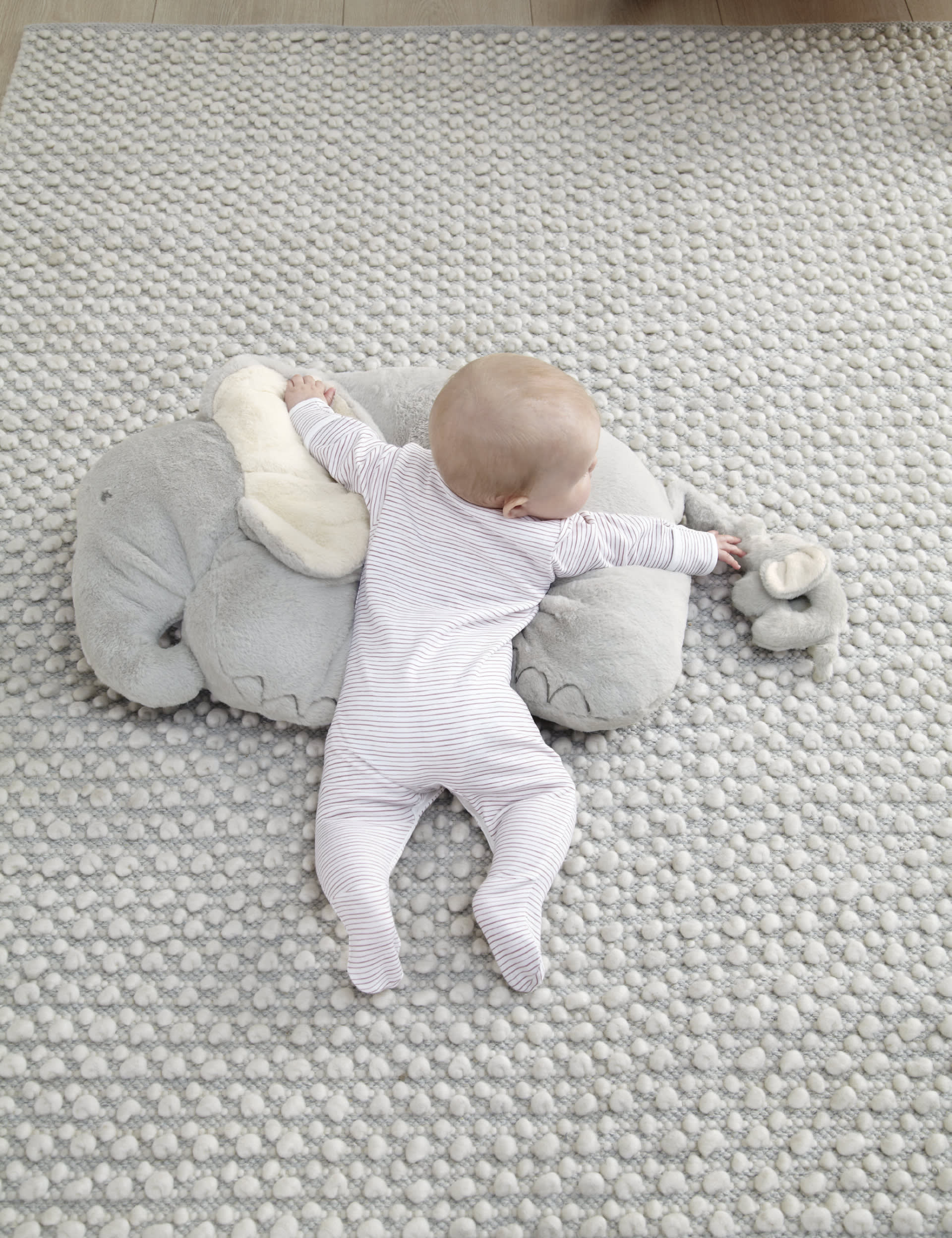 Mamas & Papas Snugglerug baby activity rug 7lbs - British product