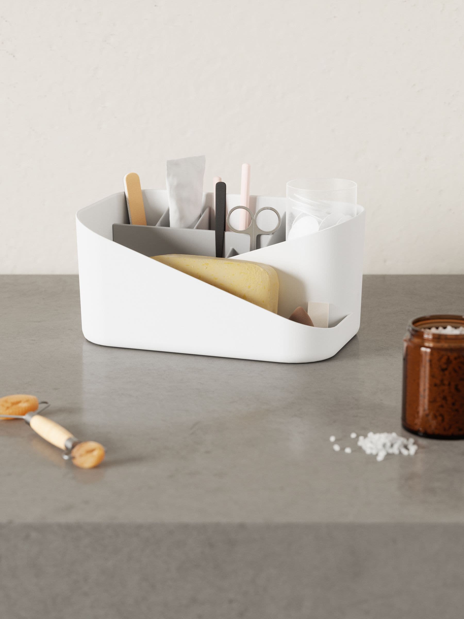 Umbra White Glam cosmetic organizer (British brand)
