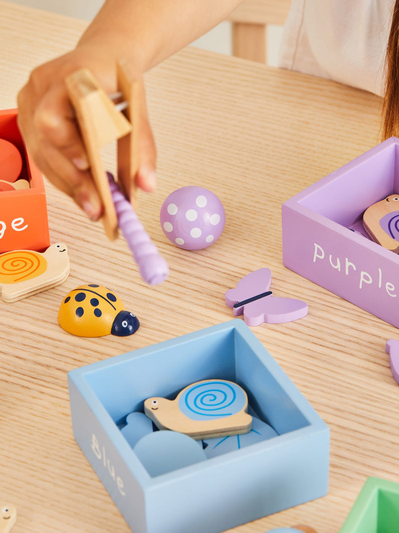 JoJo Maman Bébé nature matching game wooden shapes British brand