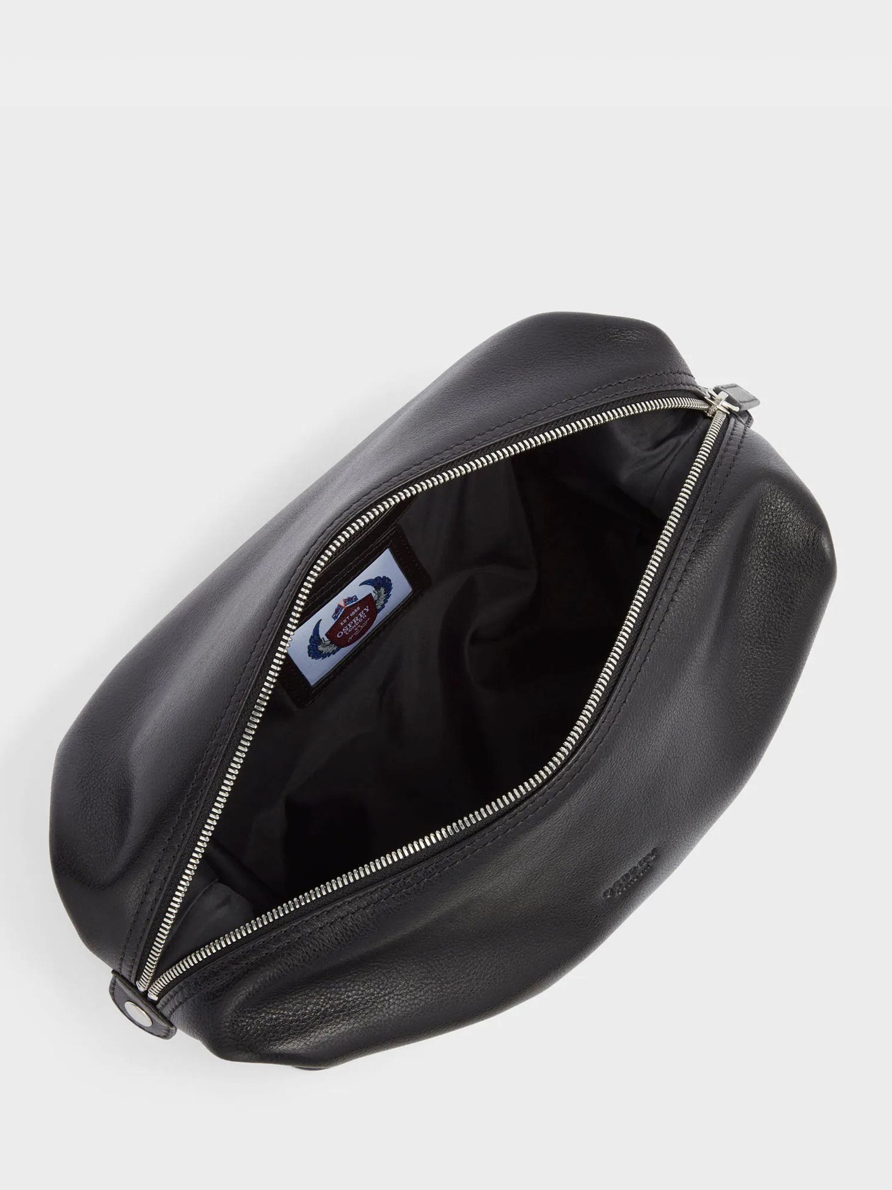Sac de toilette Osprey London The Toby en cuir noir, importé du Royaume-Uni