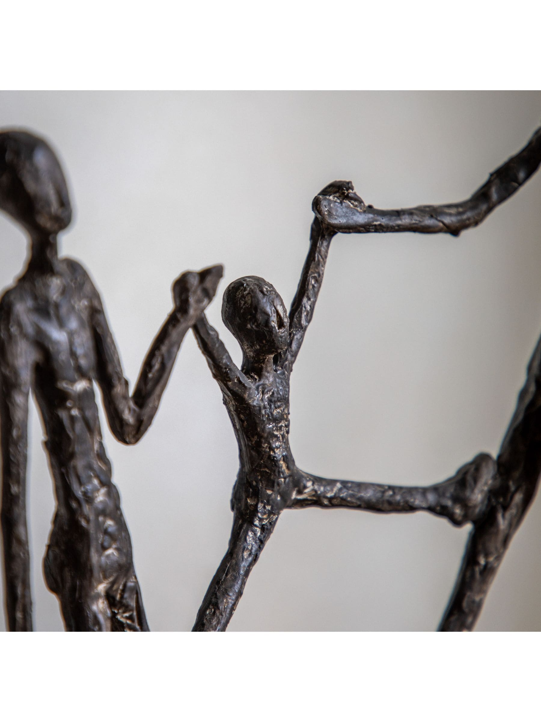 Gallery Home Black Swing Ornaments Sculpture 30cm UK version