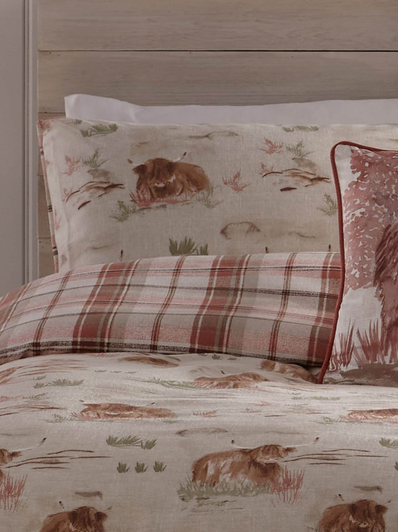 Dreams & Drapes Hanson Highland Cow duvet cover set - British product