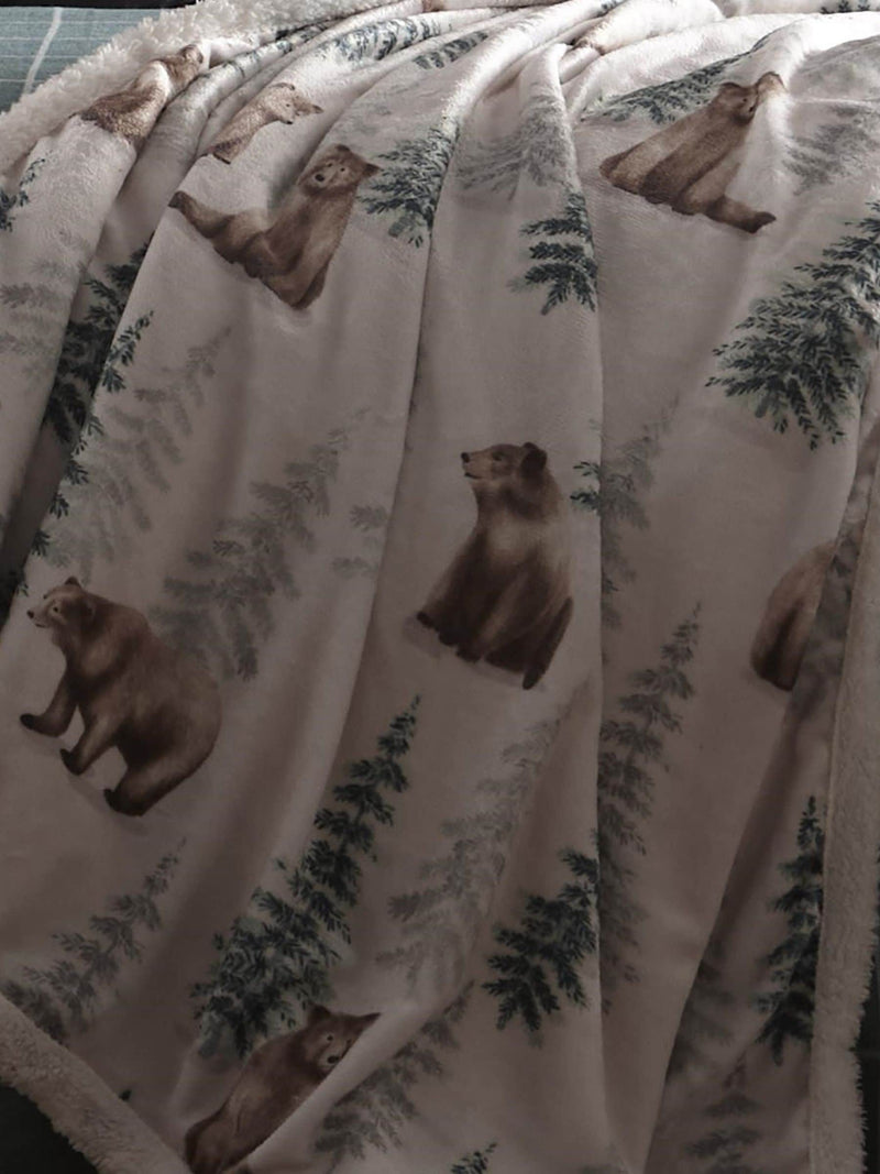 Dreams & Drapes bear plush fleece bedspread 150x200cm (British brand)