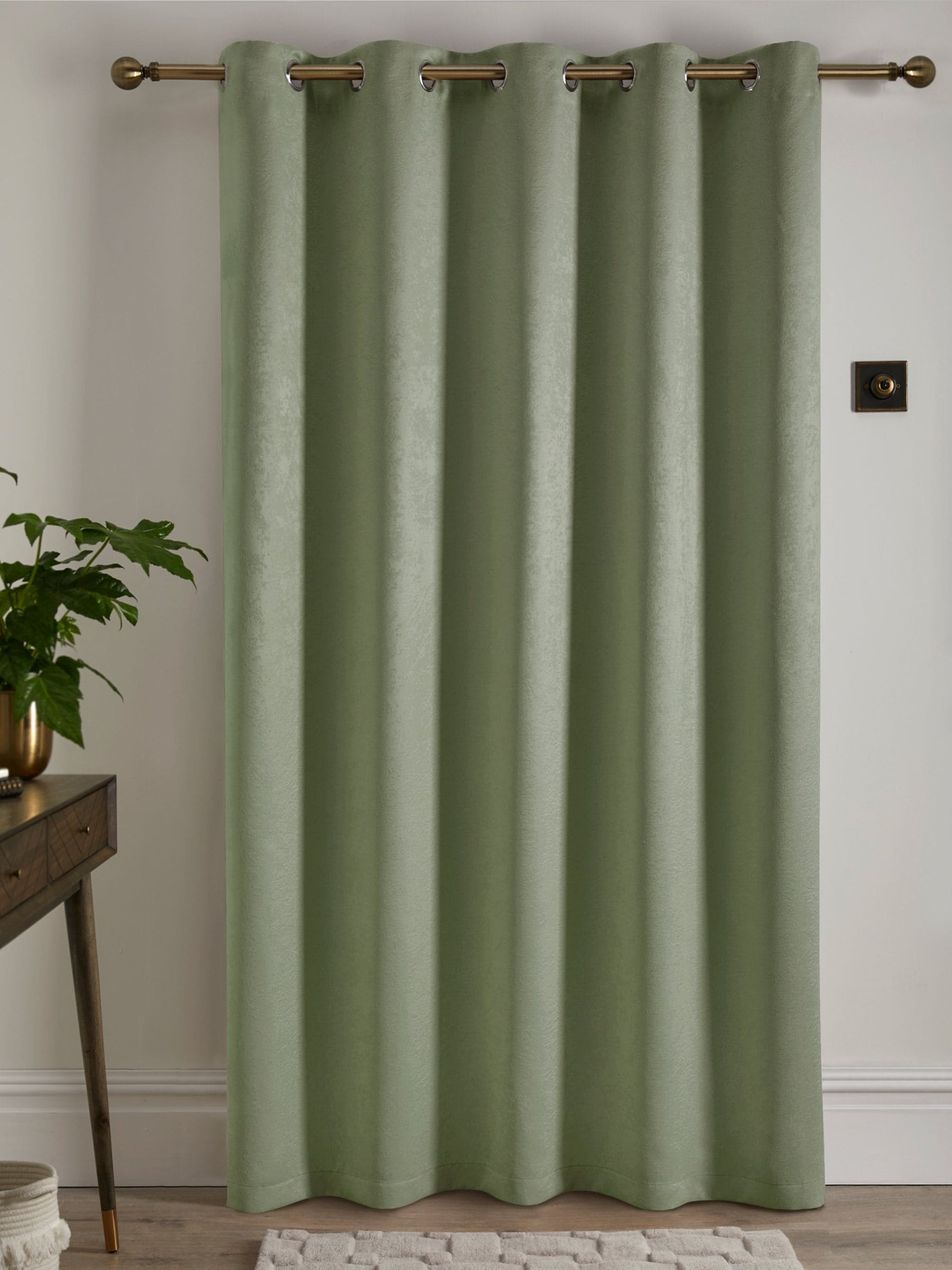 Fusion Green Strata curtains 229x183cm, imported from the UK