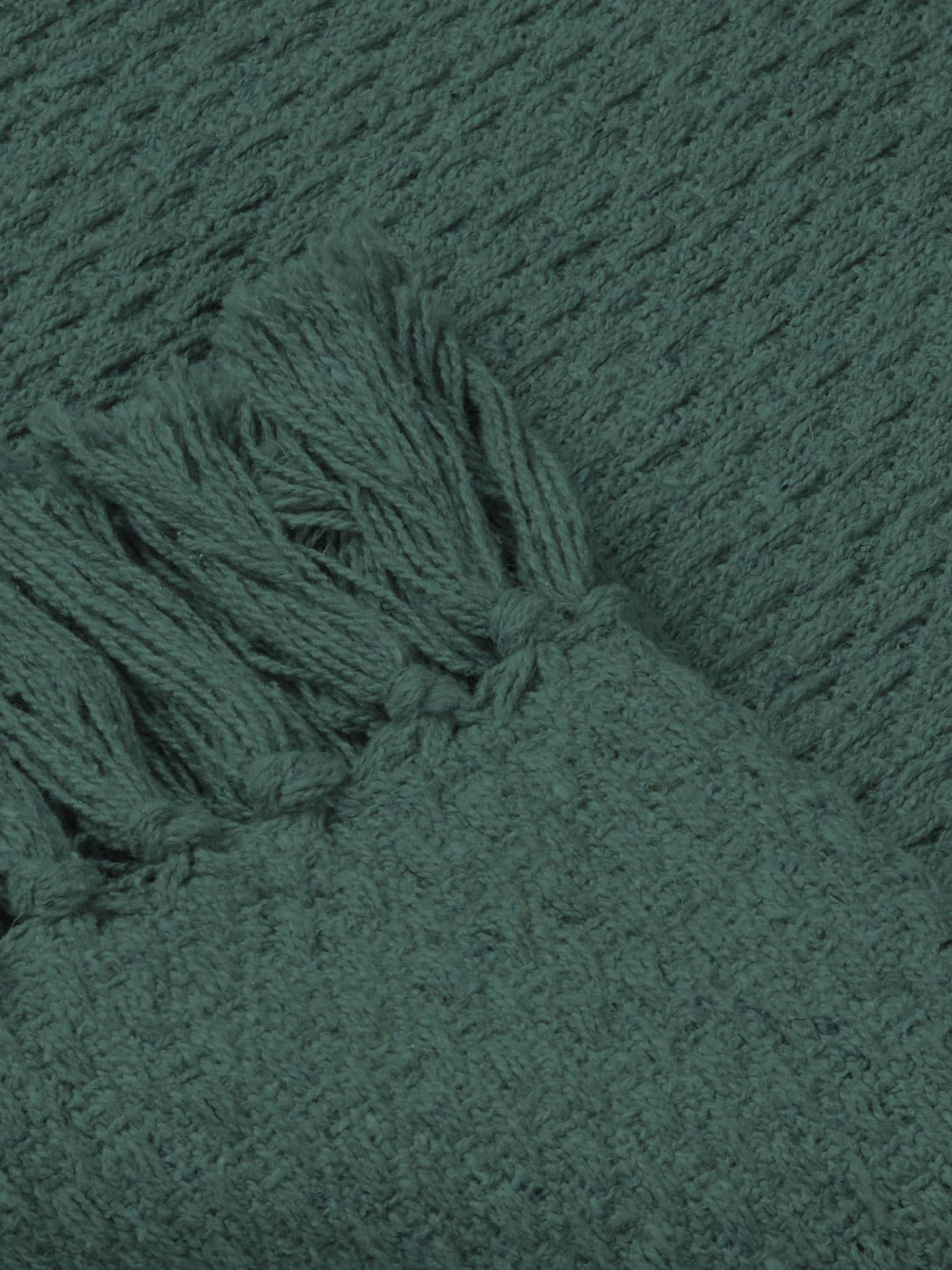Drift Home Green Hayden throw 100% cotton, imported from the UK