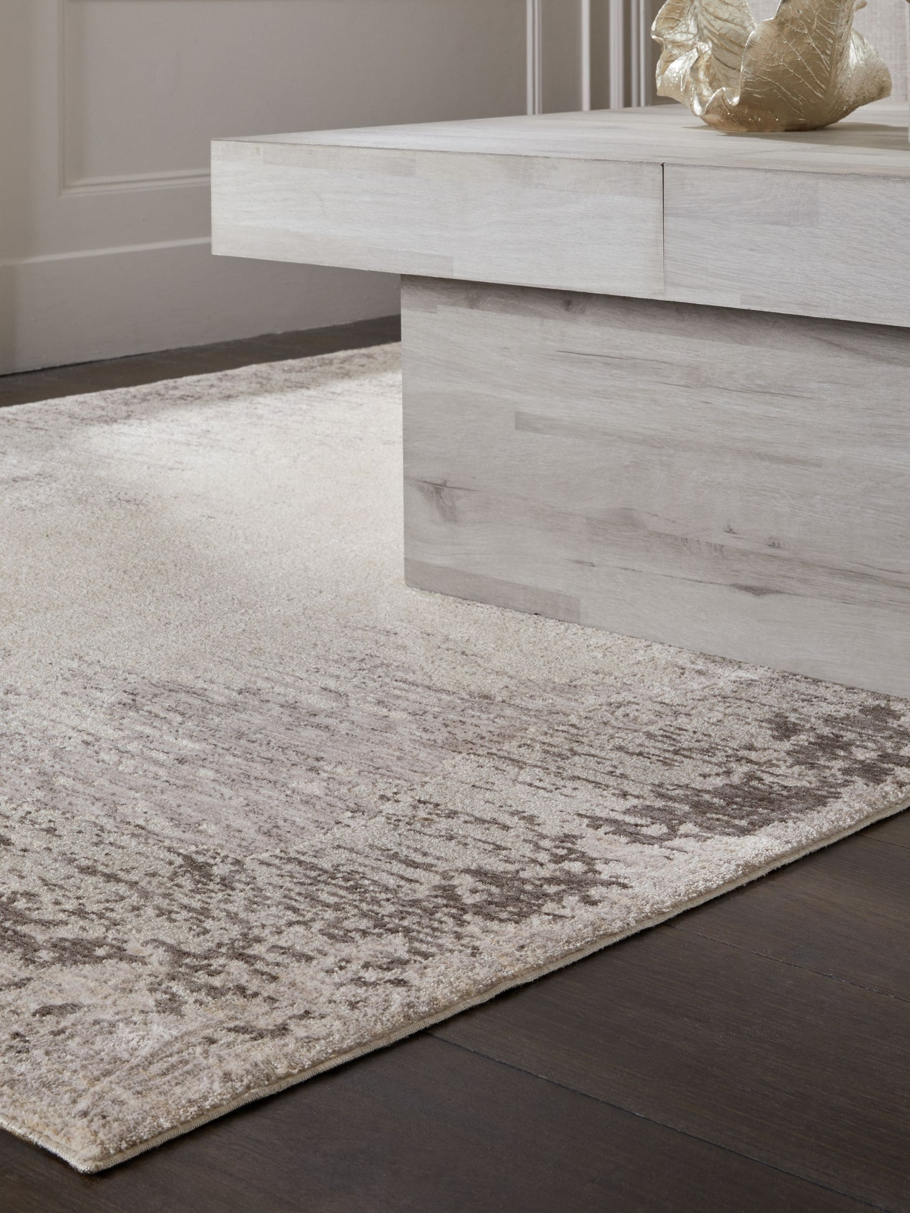 Greige abstract border rug - British product
