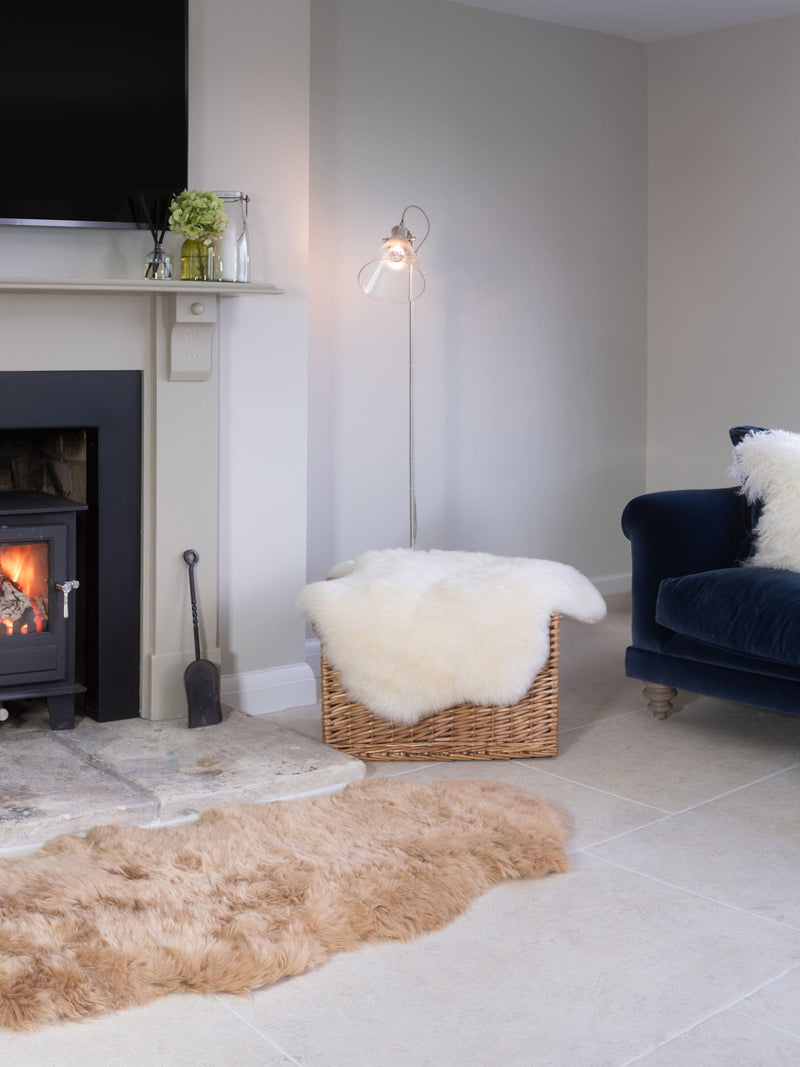 Naturally Sheepskins champagne double sheepskin rug (British brand)