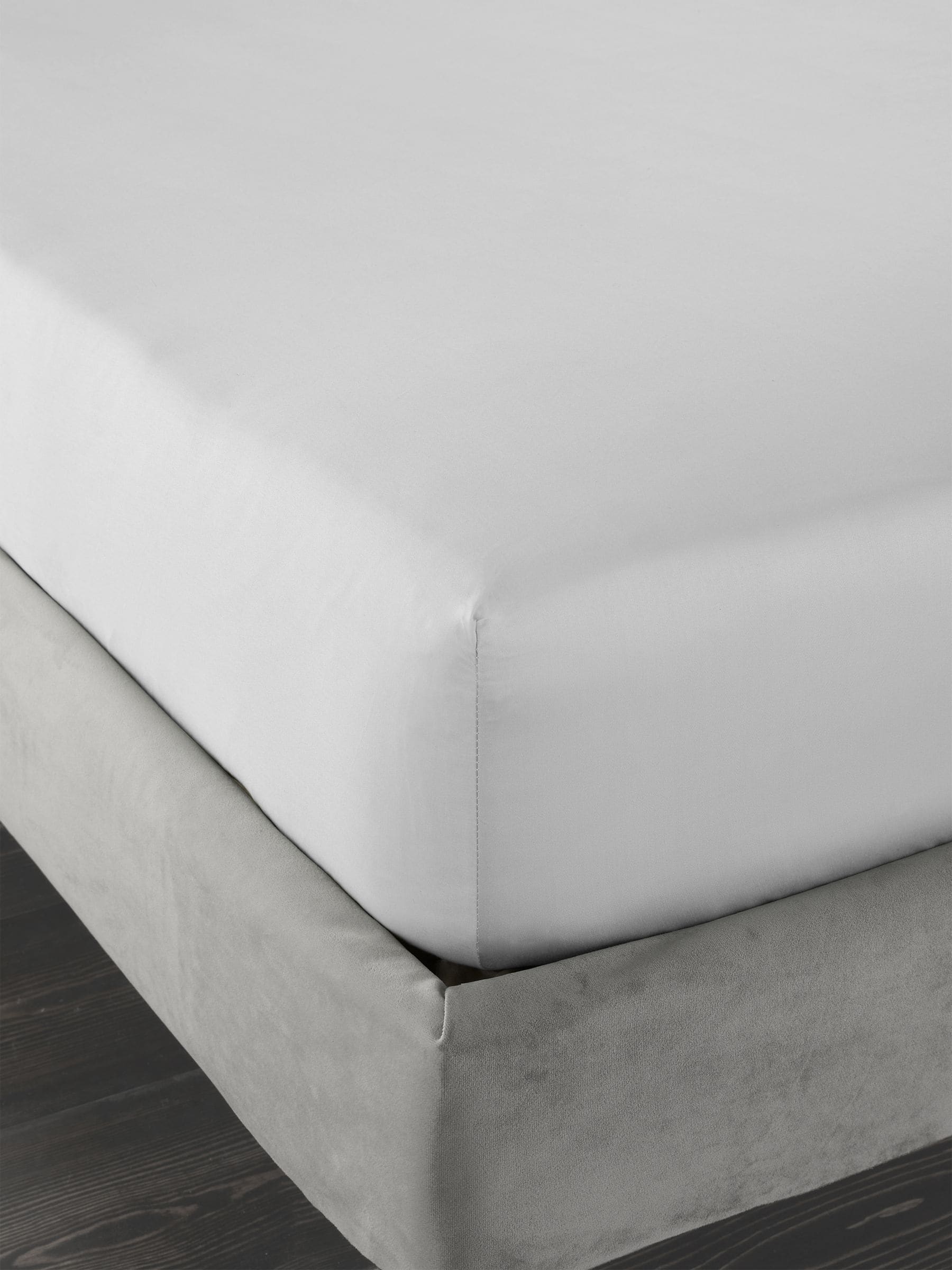 Bianca Dove Grey 400 thread count fitted sheet - British product