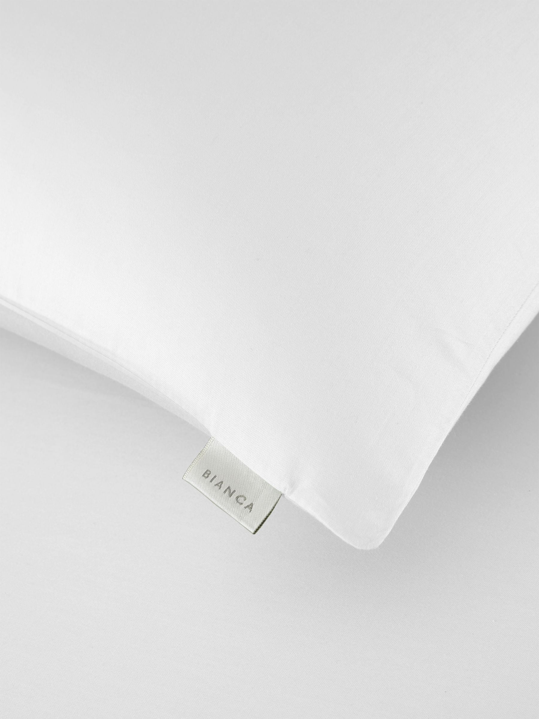 Bianca White duvet cover set - British product