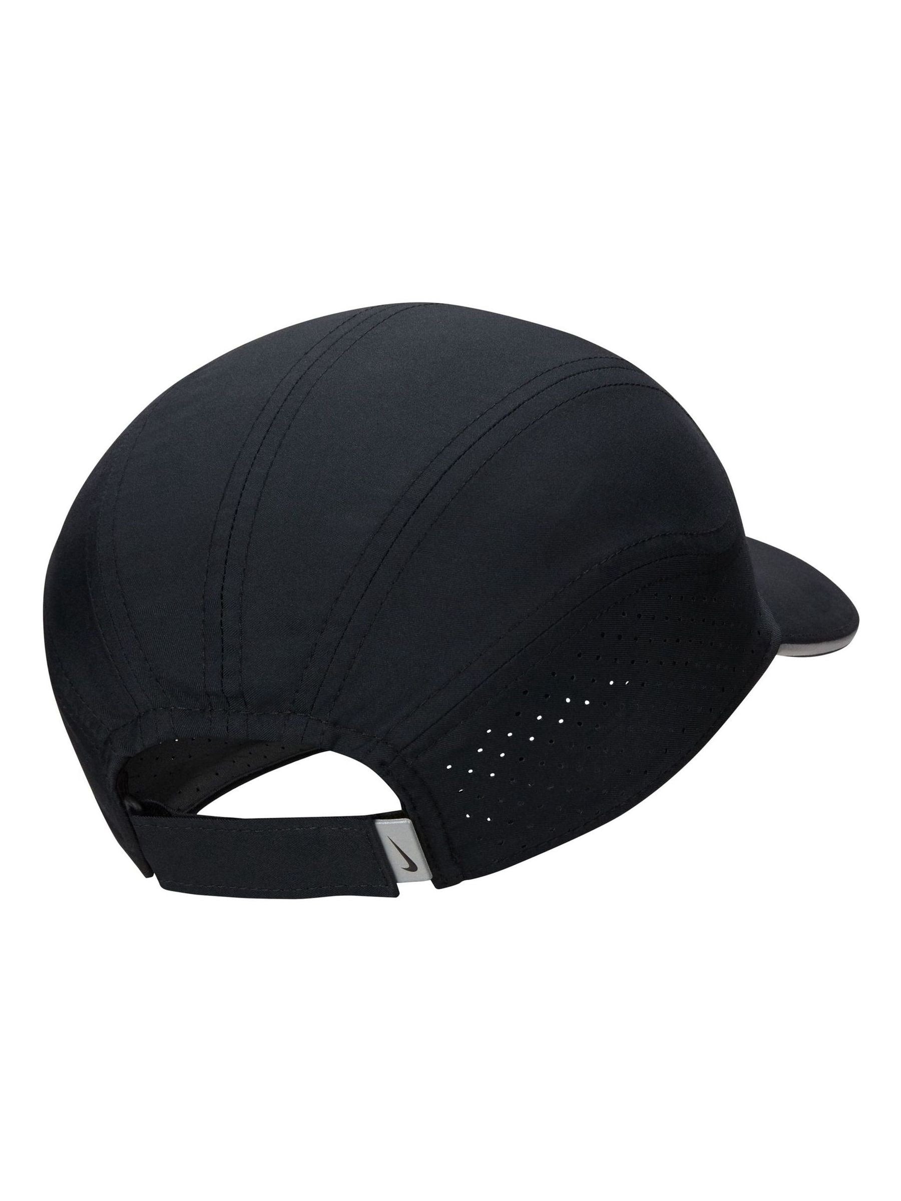 Nike Dri-FIT Fly Reflective Cap black - British product