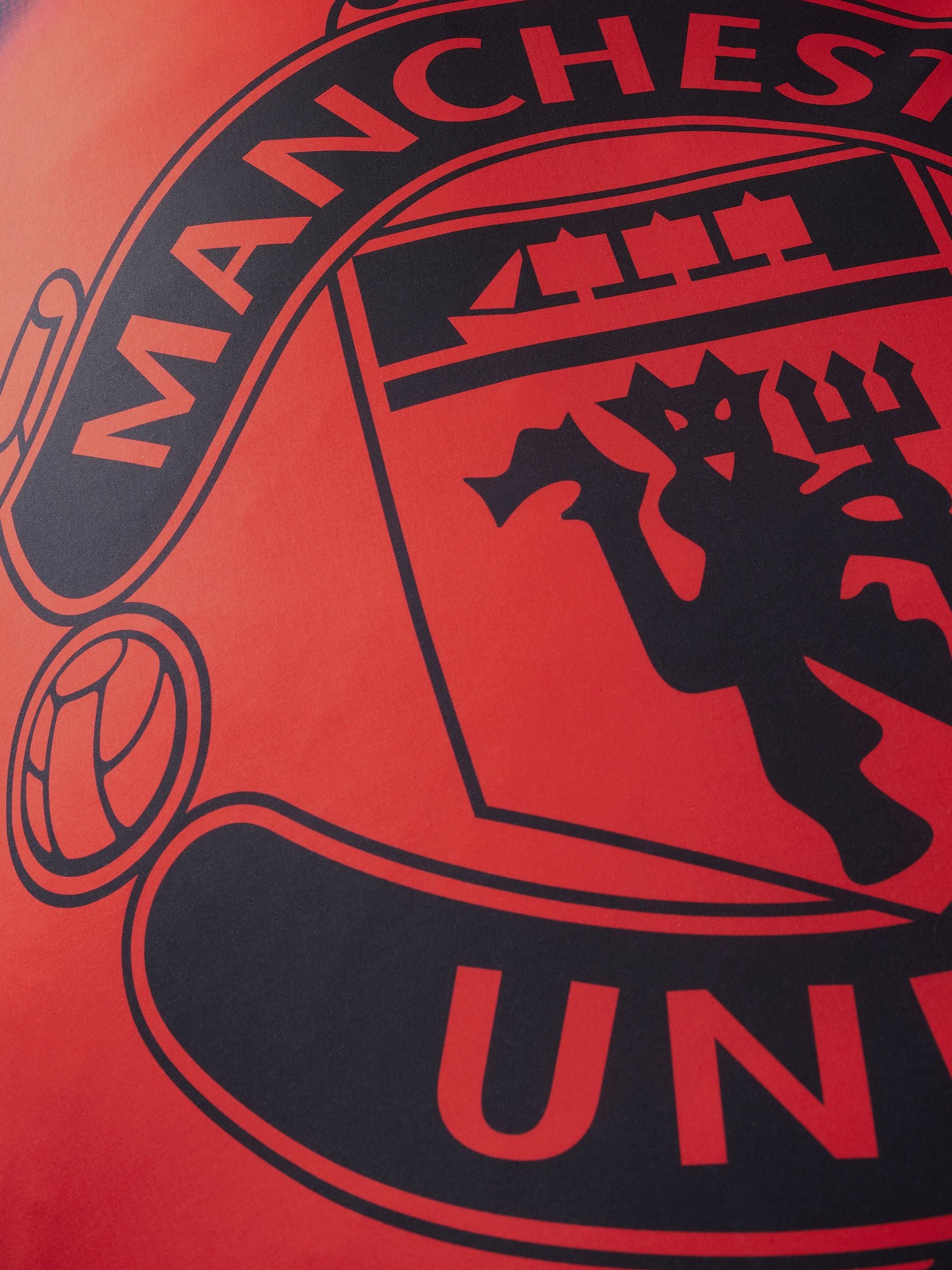 Manchester United red duvet cover and pillowcase set, imported from the UK