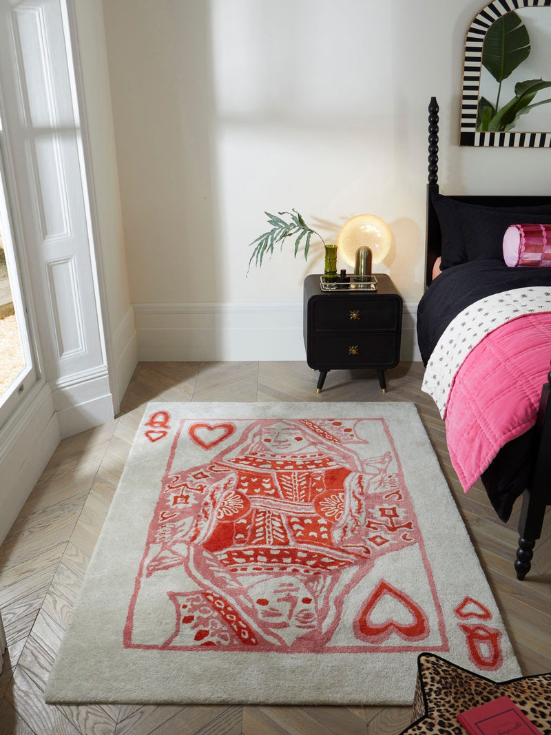 Rockett St George Queen Of Hearts tufted rug (British brand)