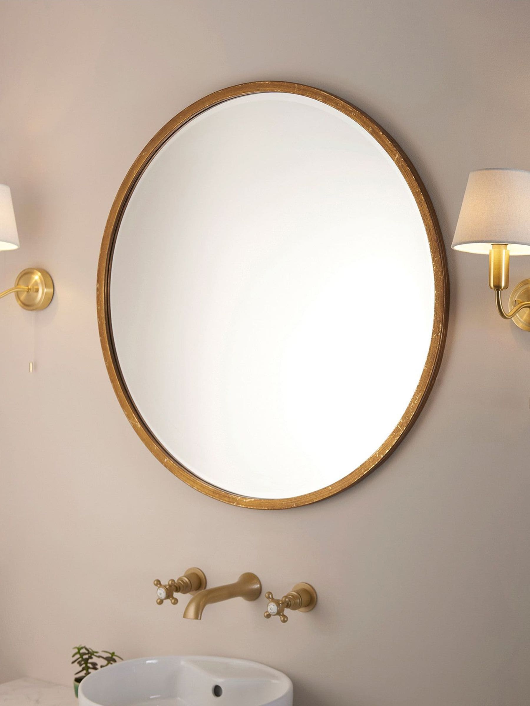 Gallery Home Cranbrook satin brass bathroom wall light, UK version