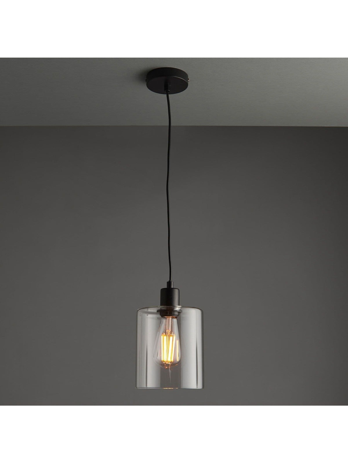 Gallery Home Boldo pendant light 1 bulb, imported from the UK