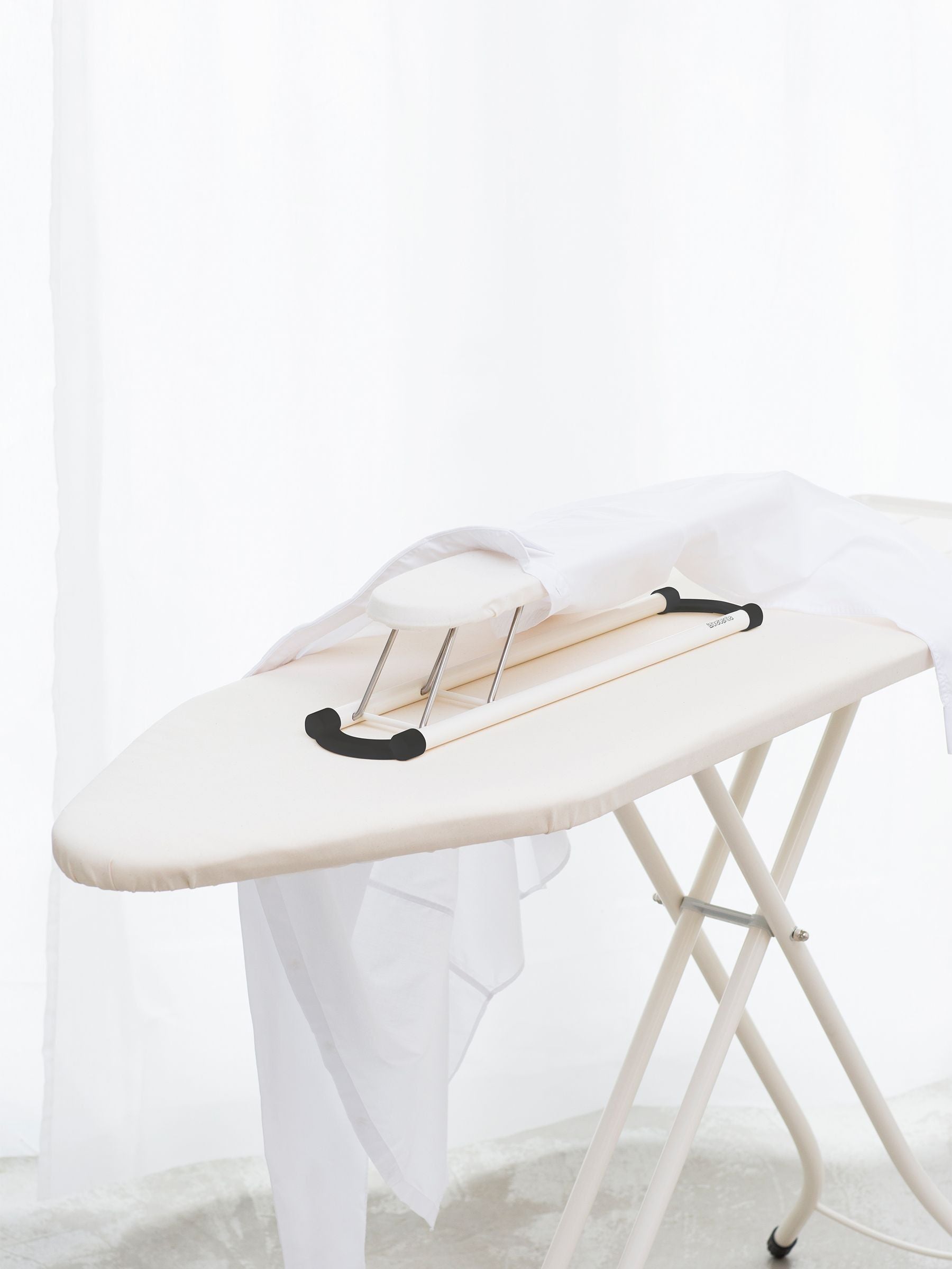 Brabantia sleeve ironing board 60x10cm - British product