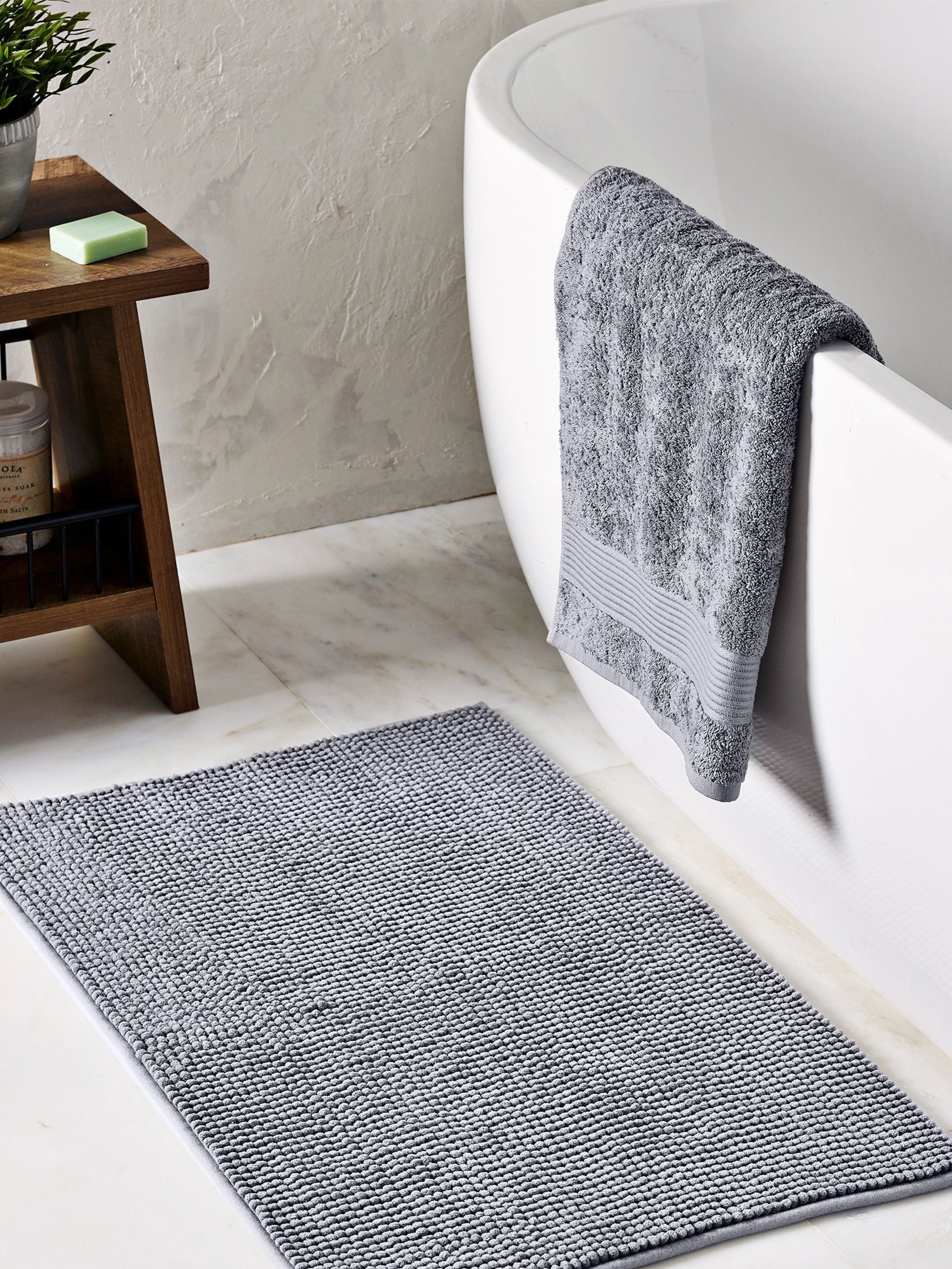 Sage Green Bobble Bath Mat