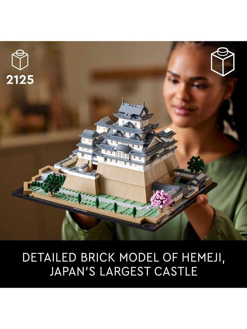 LEGO architecture model Himeji Castle 2125-piece set (British brand)