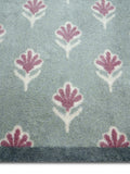 Hug Rug green ditsy floral runner 65x150cm, UK version
