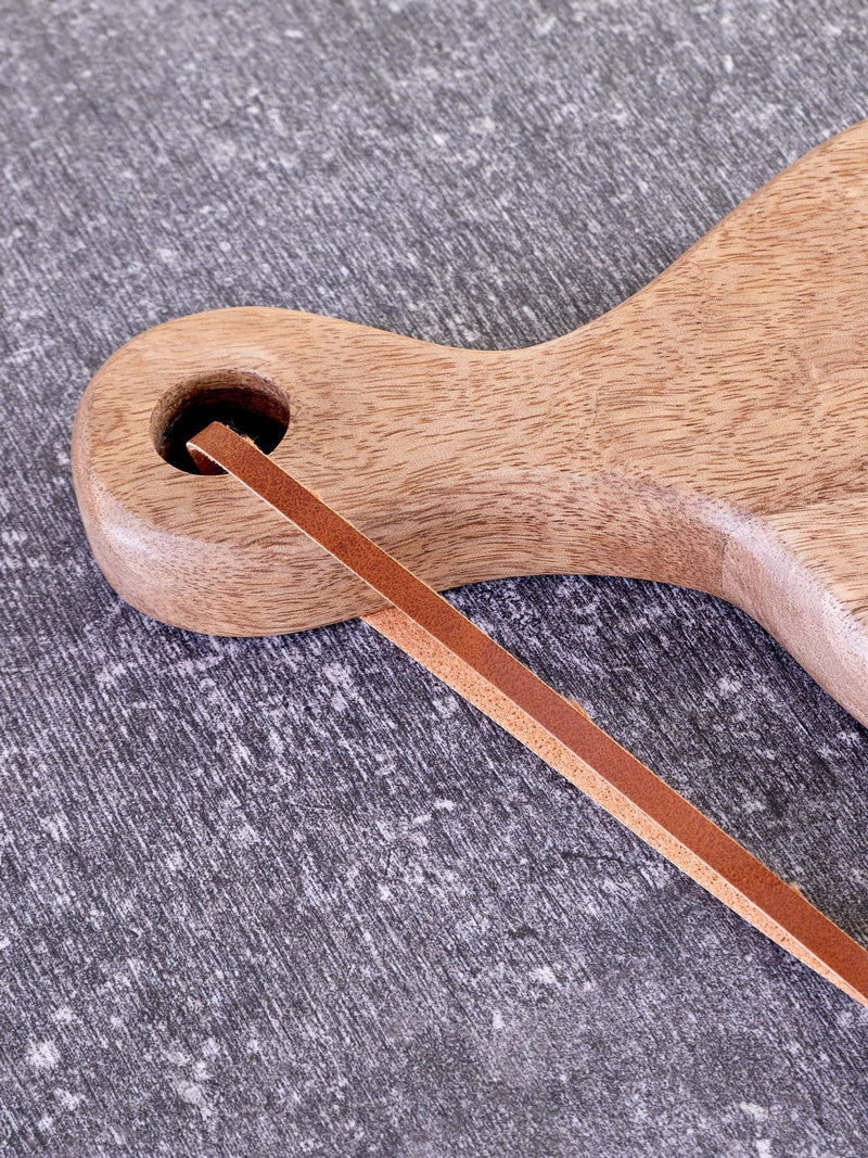 Nkuku Jabari mango wood board (British brand)
